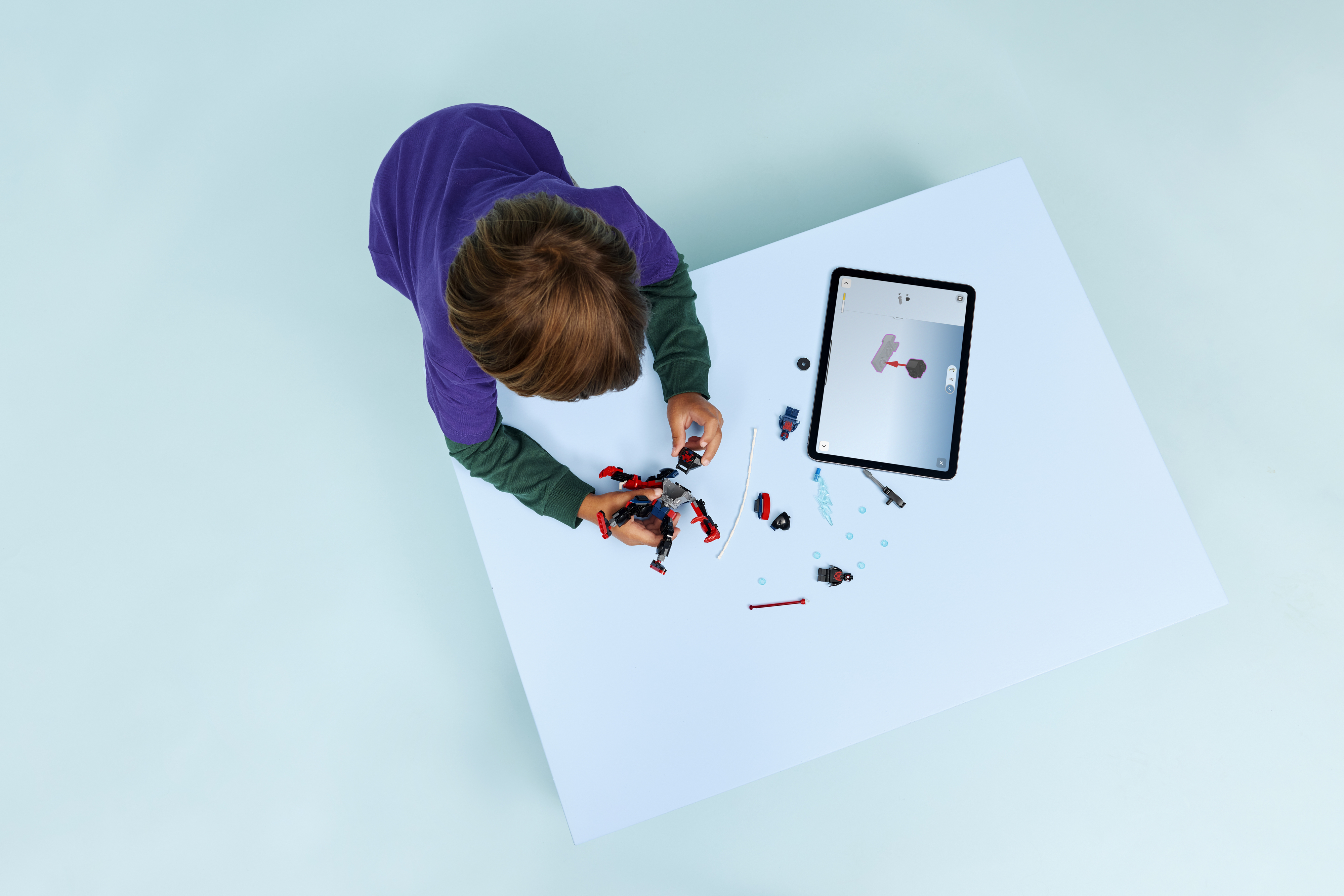 LEGO 76337 Marvel Робот Майлза Моралеза vs. Человек-паук 2099 фото 4