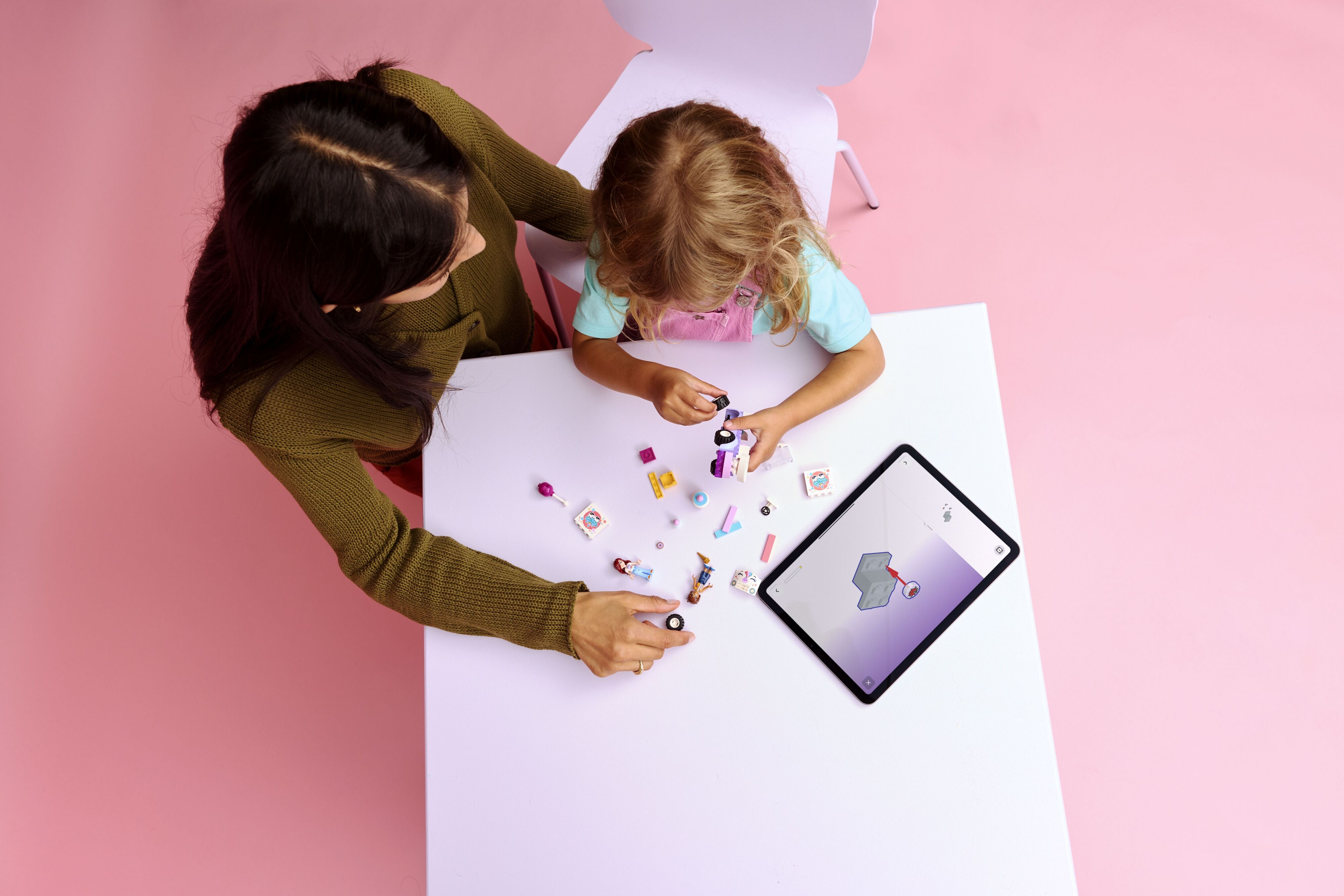 LEGO 42675 Friends Автомобиль для доставки тортов с единорогом фото 10