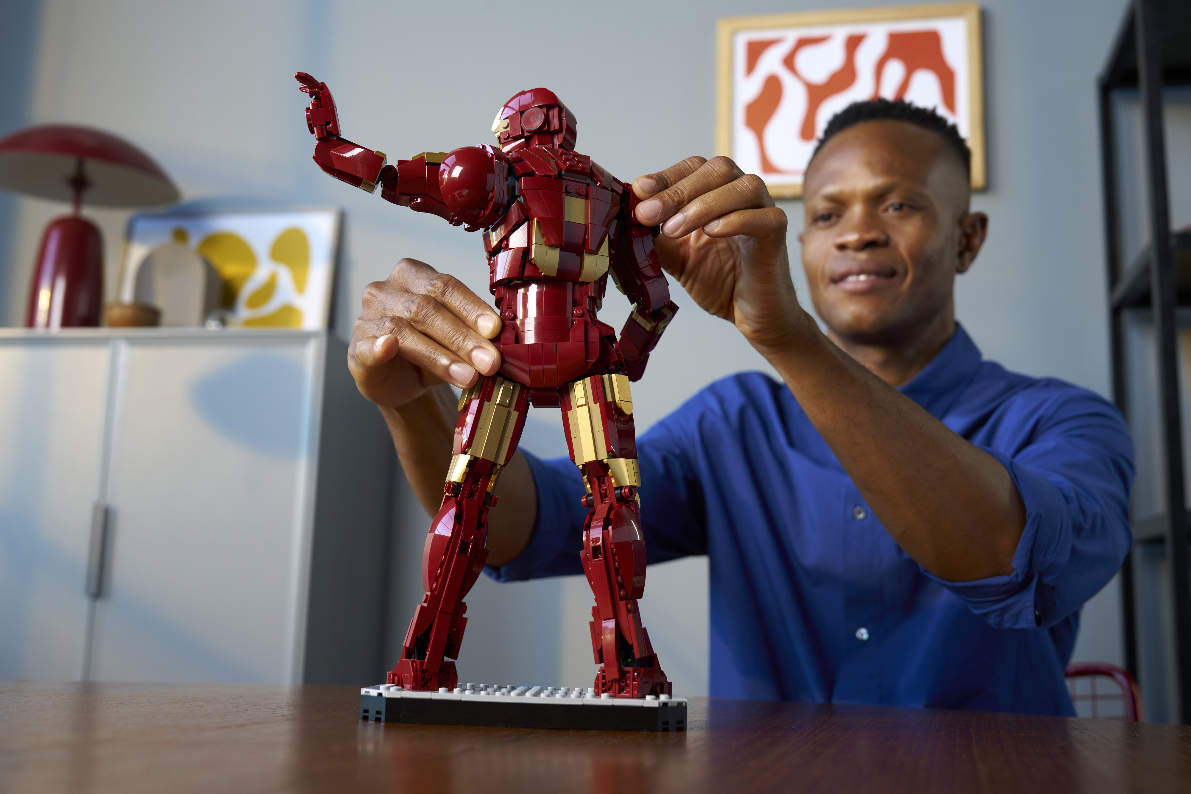 LEGO 76344 Super Heroes Железный человек в броне Mark 3. Колекционный набор фото 11