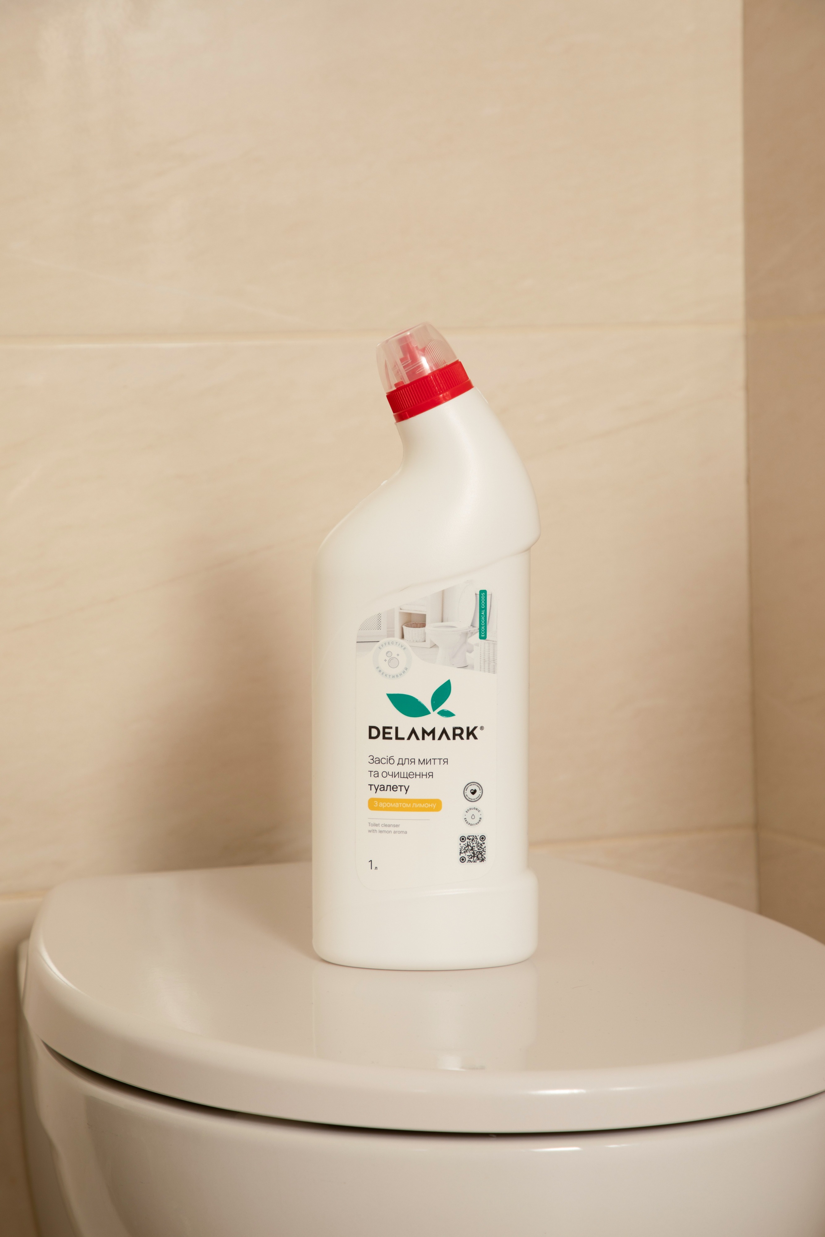 Засіб для миття туалету DeLaMark з ароматом лимона 1 лфото