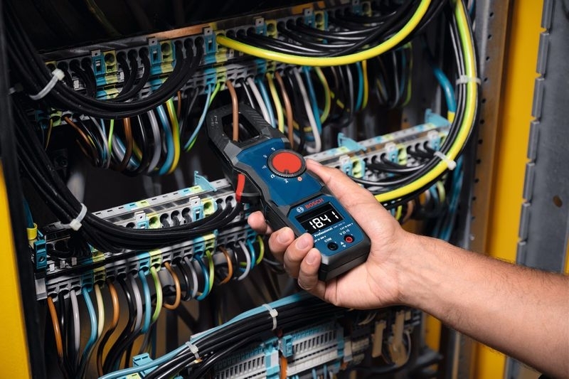 Кліщі електровимірювальні Bosch Professional GMC 600-15 0-600В (0.601.077.600)фото3