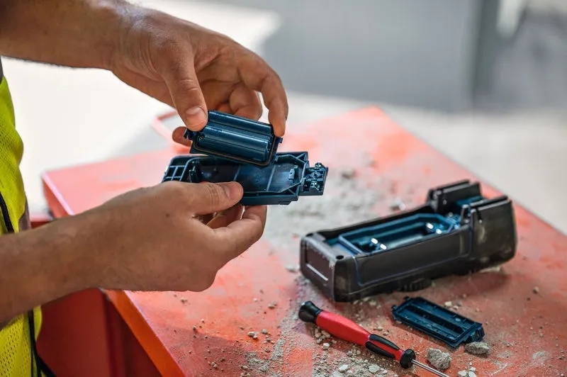 Мультиметр цифровий Bosch Professional GDM 600-15 0-600В, 2AA (0.601.077.300)фото5