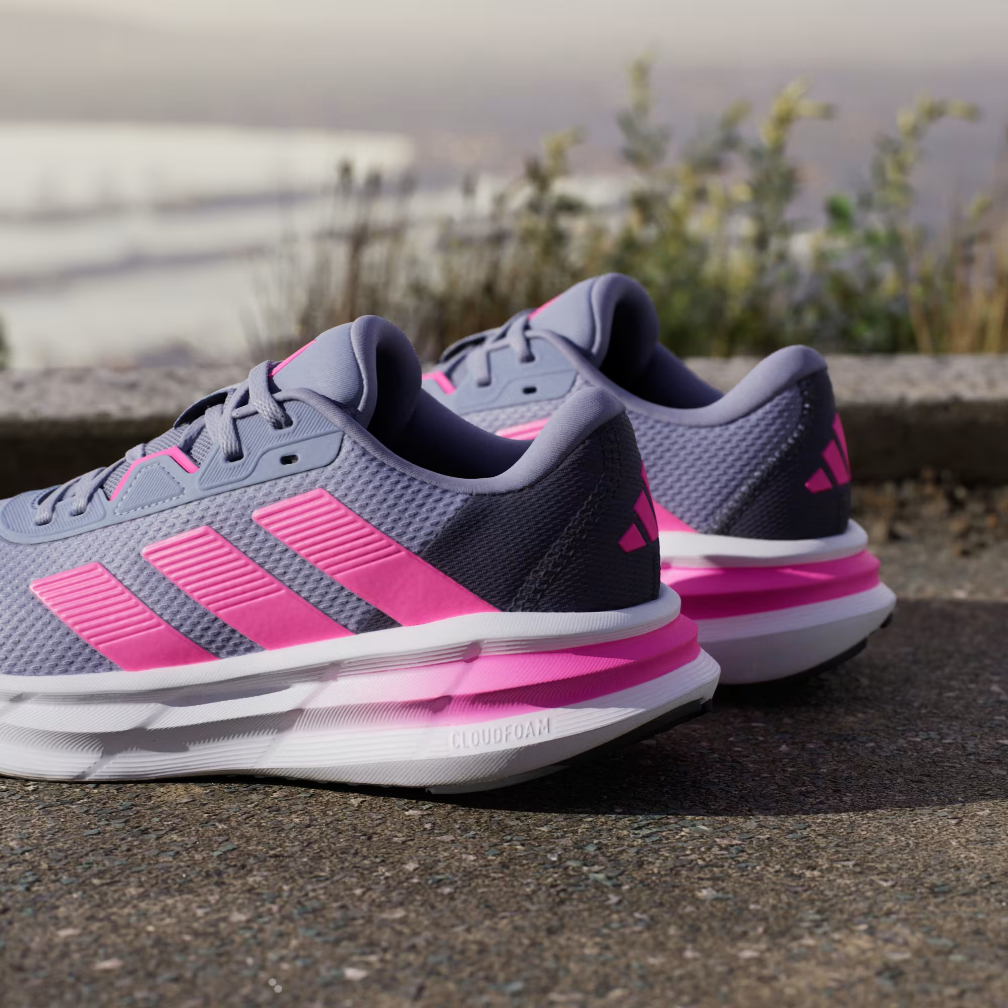 Кроссовки женские Adidas Galaxy 7 W JQ2608 40 2/3 (7 UK) серые фото 
