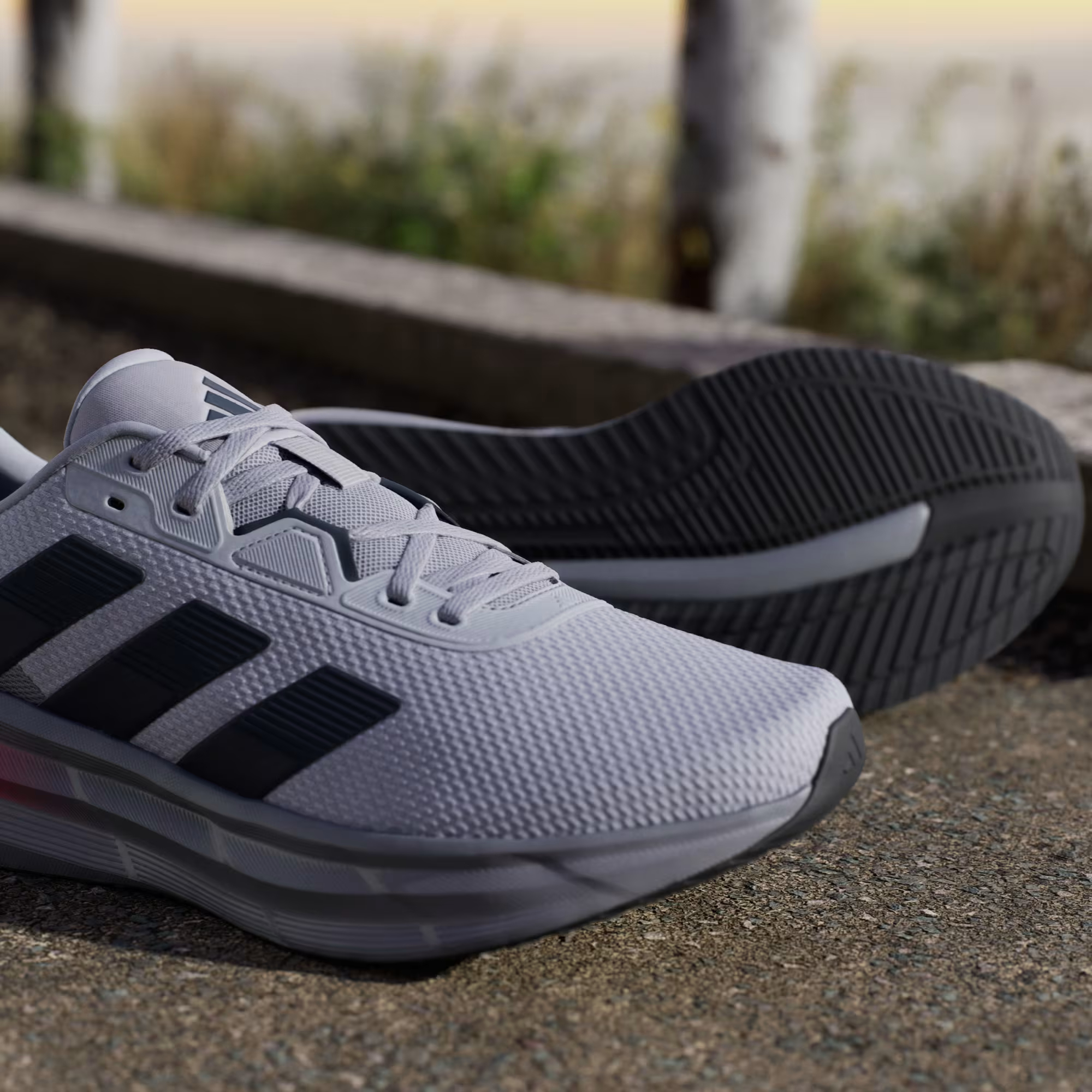 Кроссовки мужские Adidas Galaxy 7 M JQ2626 46 (11 UK) серые фото 