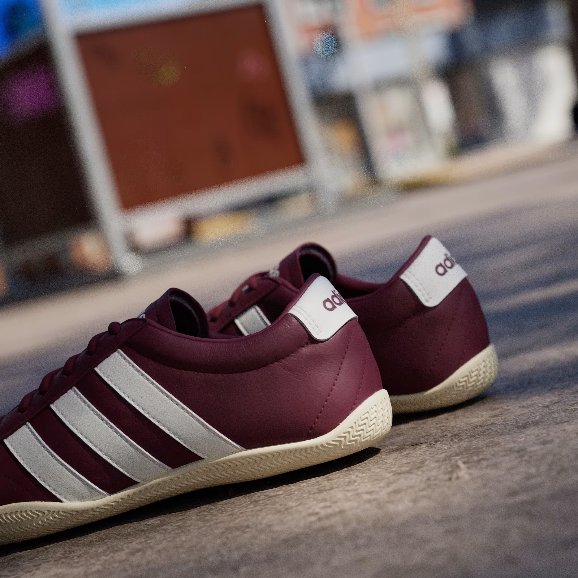 Кеды женские Adidas Grand Court Lo JQ7242 40 (6.5 UK) бордовые фото 16