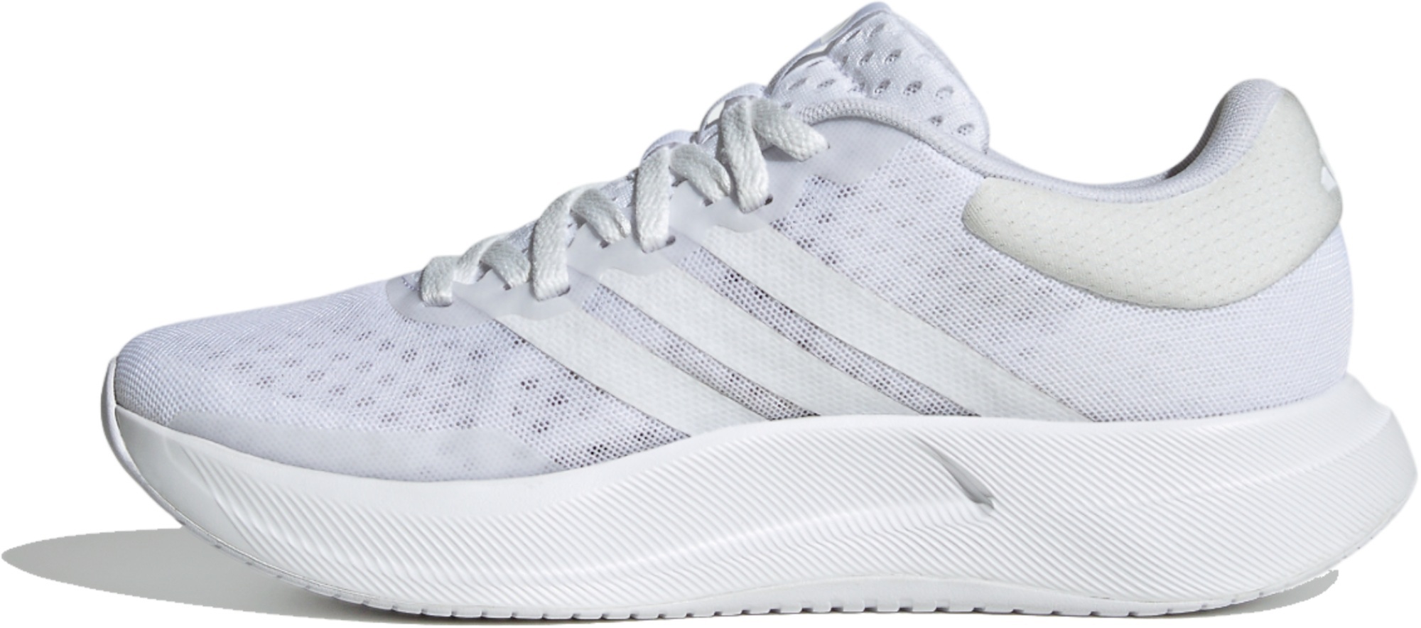 Кроссовки женские Adidas Treadmove W HQ9364 38 2/3 (5.5 UK) белые фото 