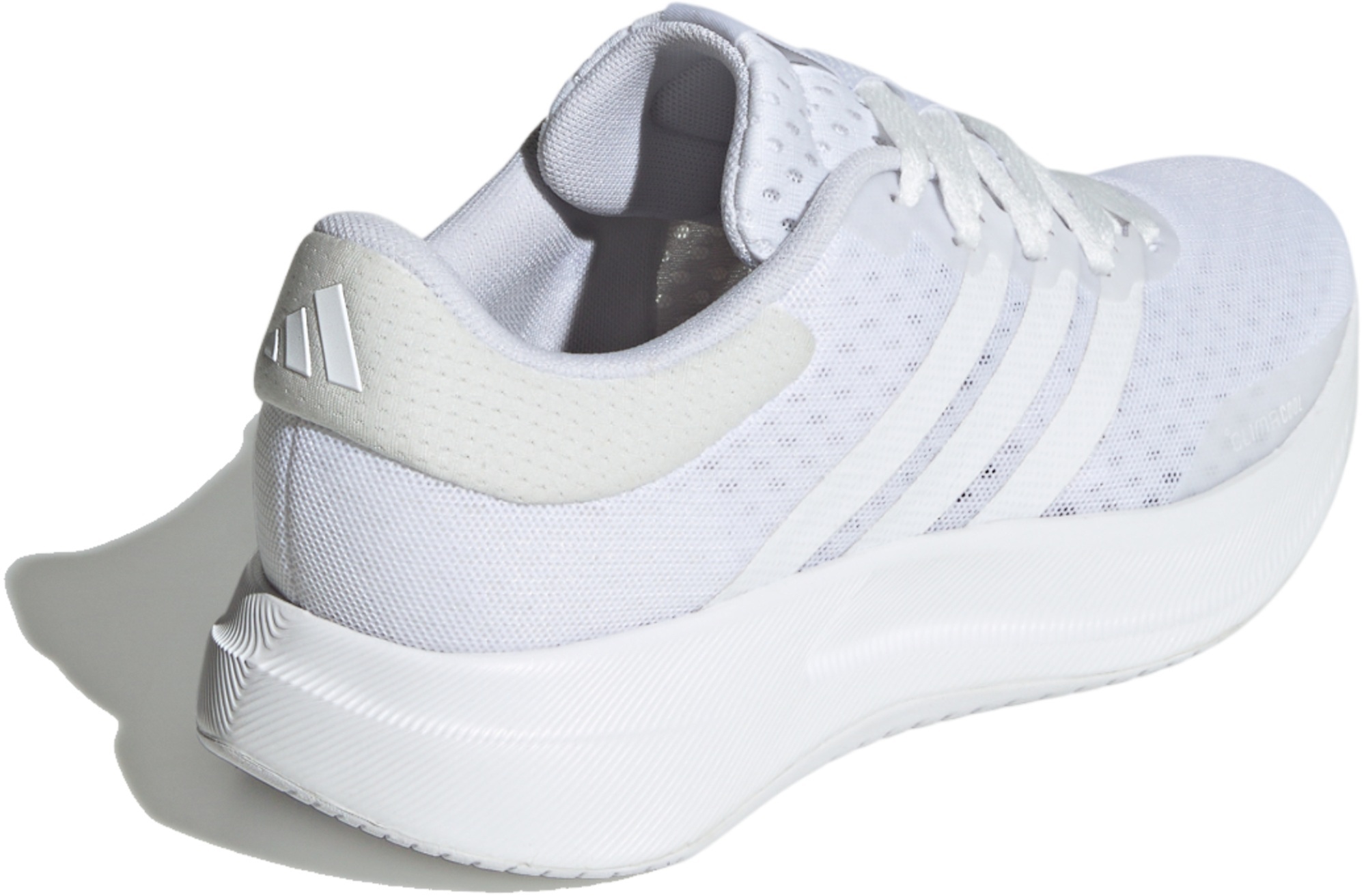 Кроссовки женские Adidas Treadmove W HQ9364 38 2/3 (5.5 UK) белые фото 