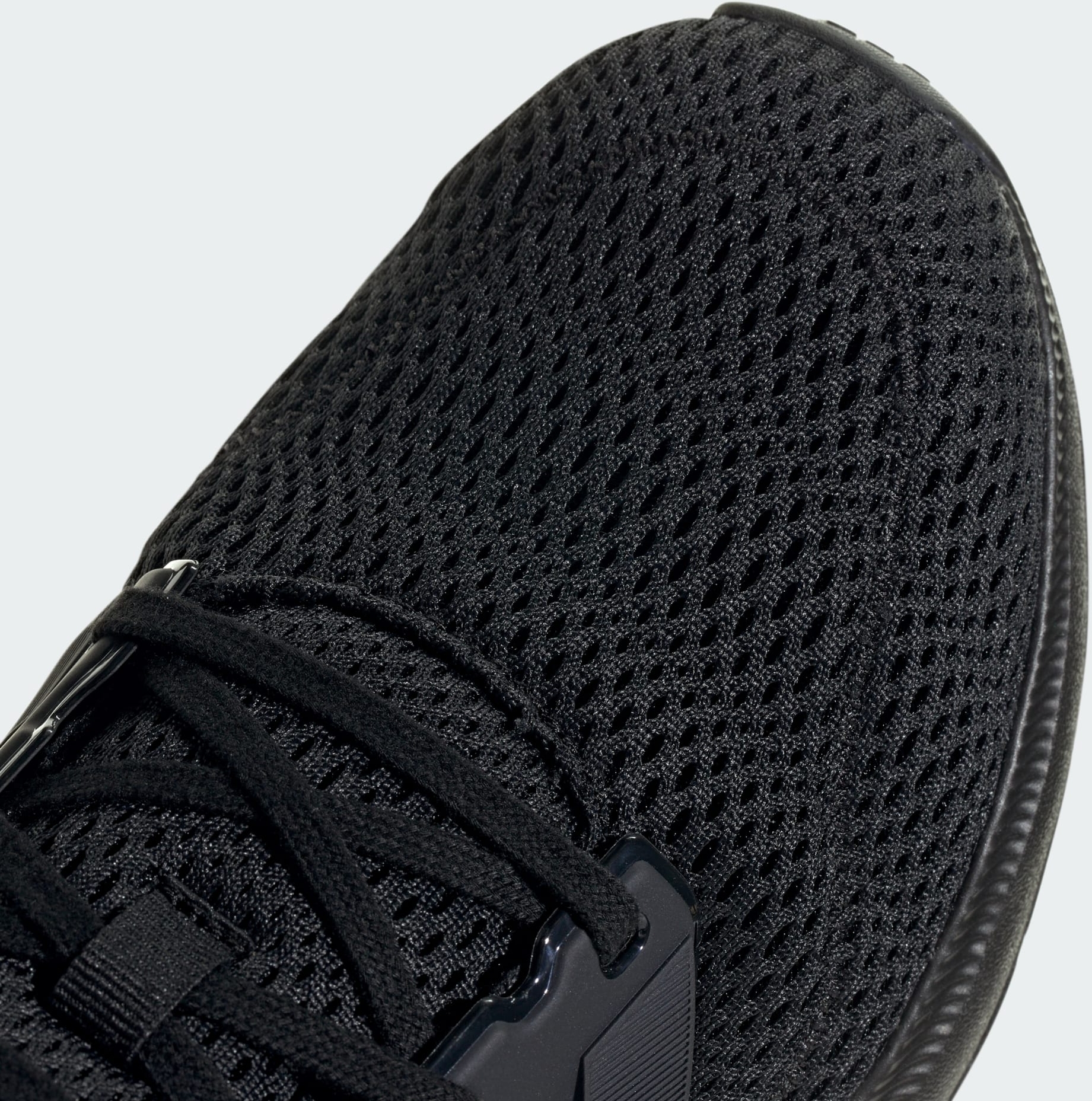Кросівки жіночі Adidas Ultimashow 2.0 IE8902 37 1/3 (4.5 UK) чорніфото