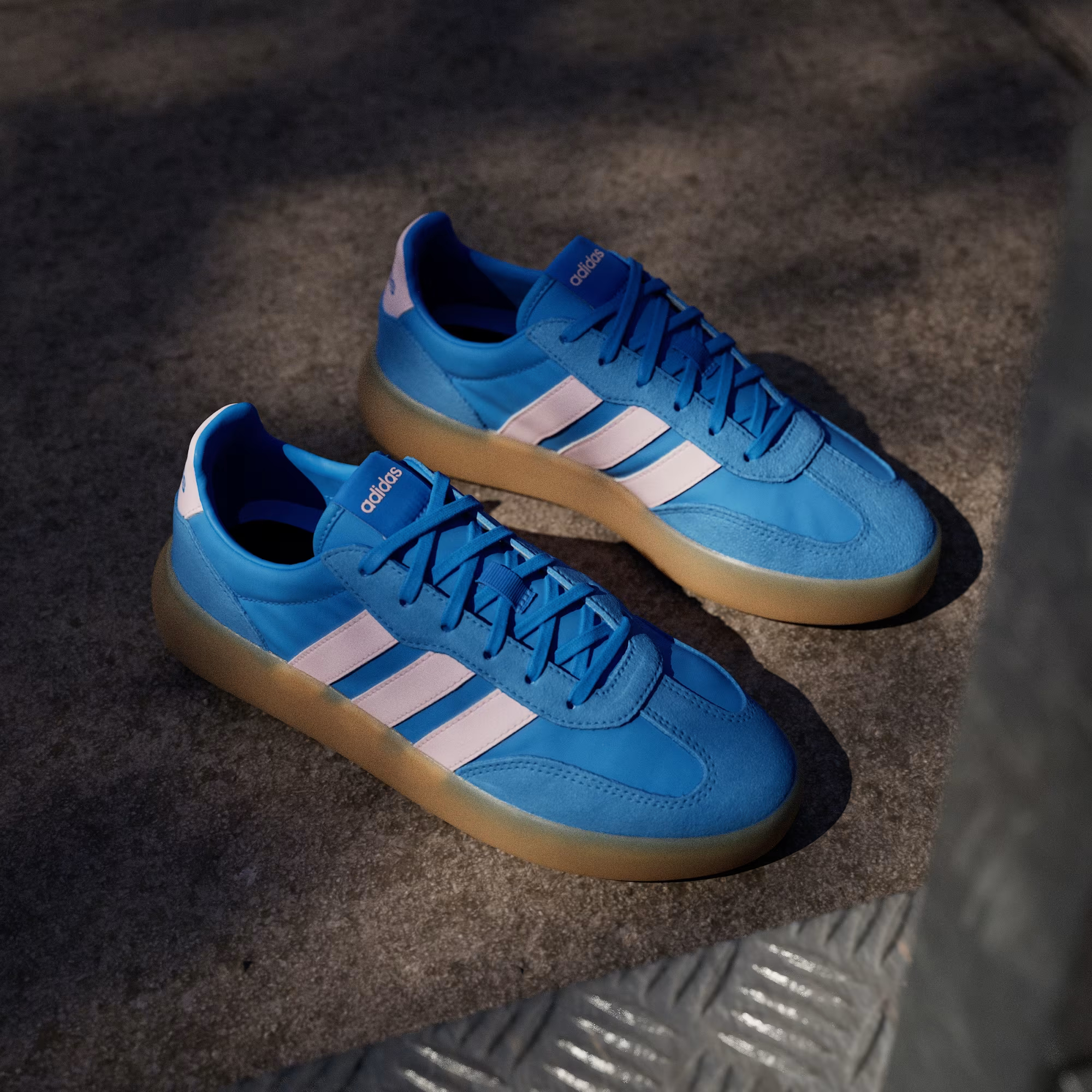 Кеды женские Adidas Barreda Decode IH1442 41 1/3 (7.5 UK) синие фото 