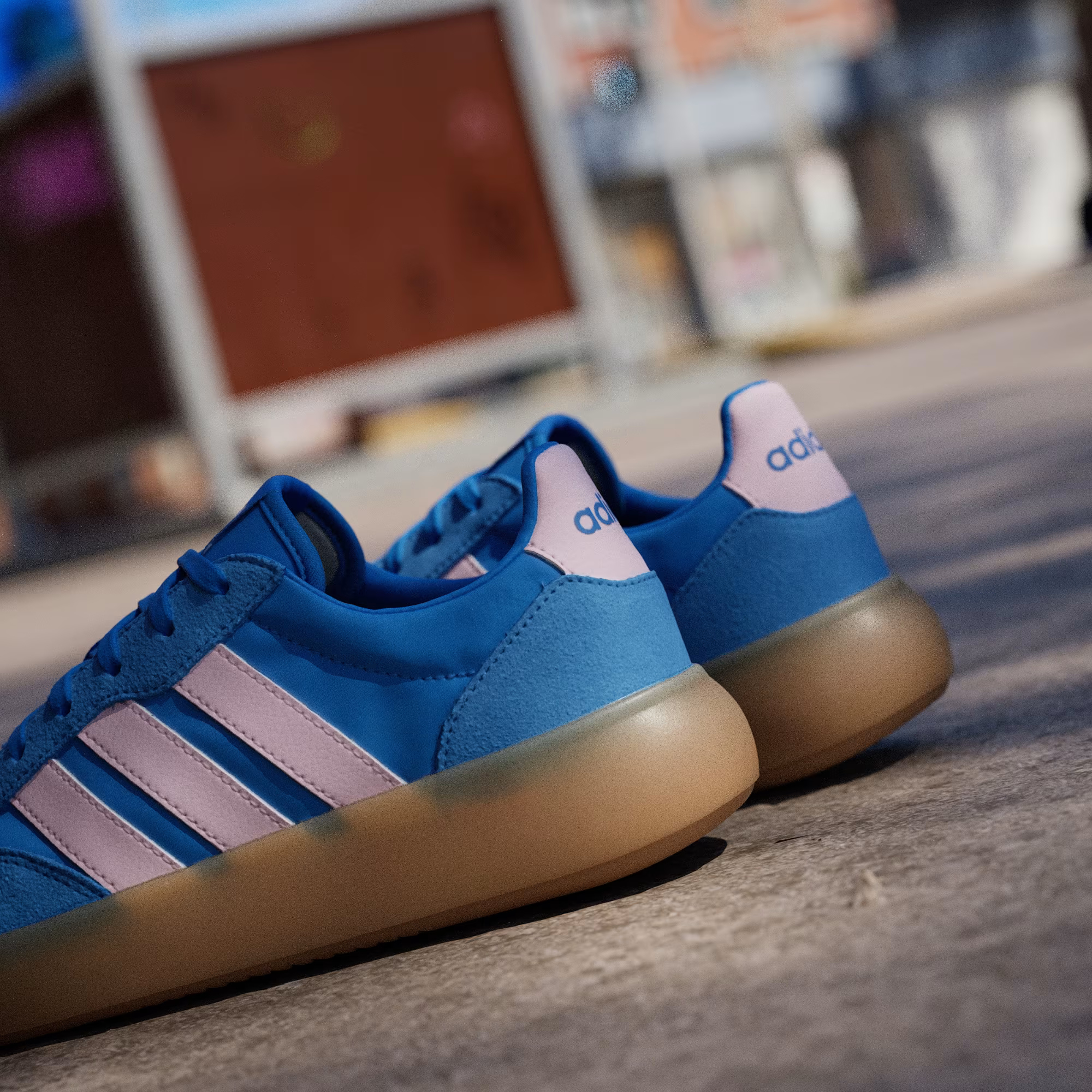 Кеды женские Adidas Barreda Decode IH1442 41 1/3 (7.5 UK) синие фото 
