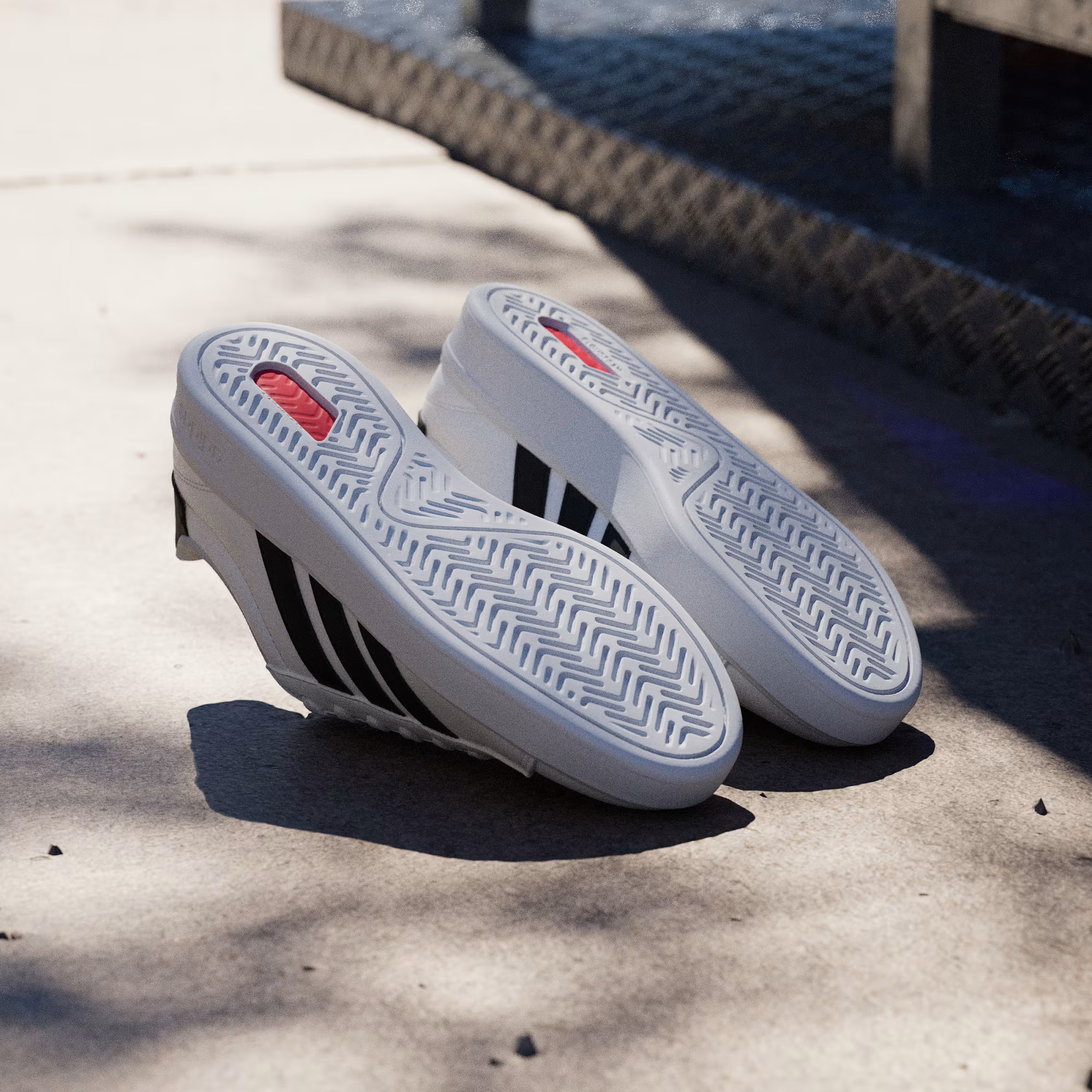 Кеды мужские Adidas Grand Court 3.0 IH1472 40 (6.5 UK) белые фото 