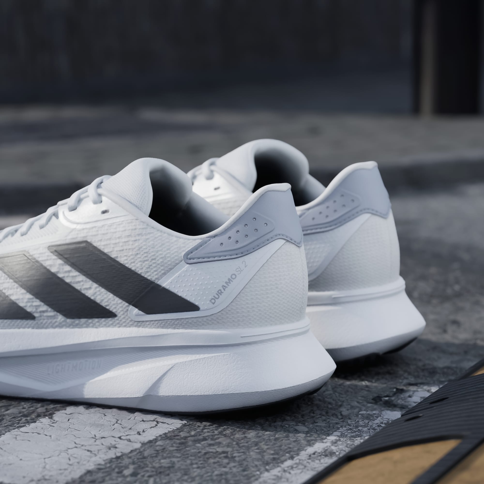 Кроссовки мужские Adidas Duramo SL2 M IH8215 40 (6.5 UK) белые фото 15