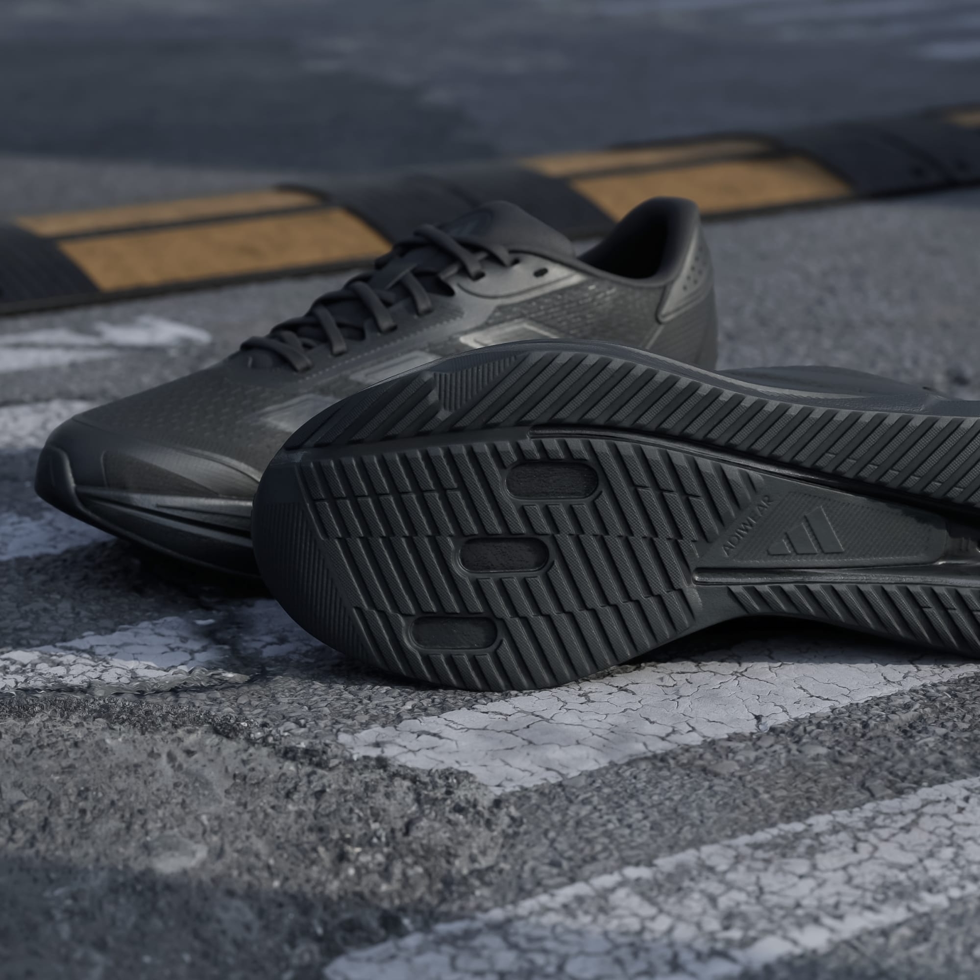 Кроссовки мужские Adidas Duramo SL2 M IH8217 40 (6.5 UK) черные фото 11