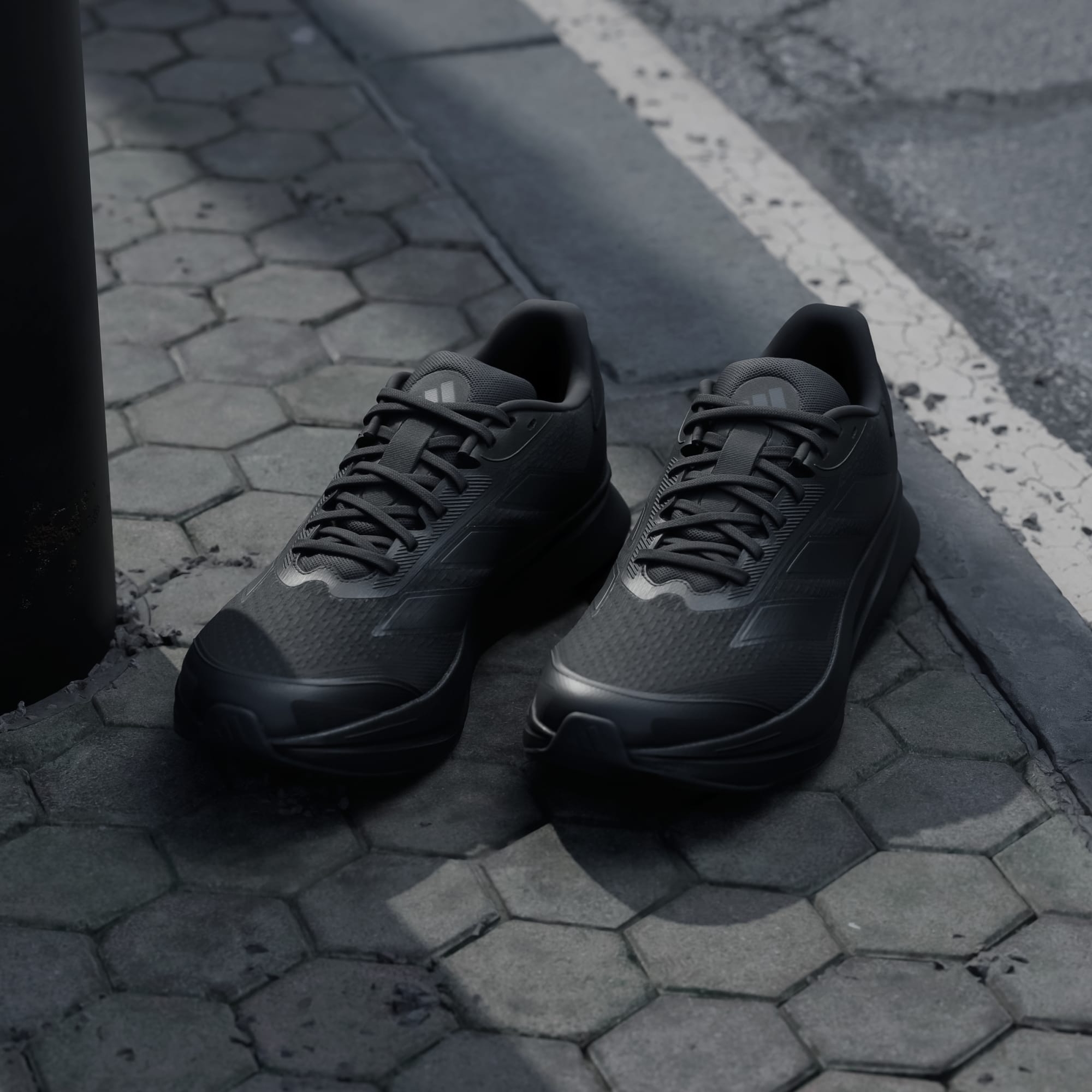 Кроссовки мужские Adidas Duramo SL2 M IH8217 40 (6.5 UK) черные фото 9