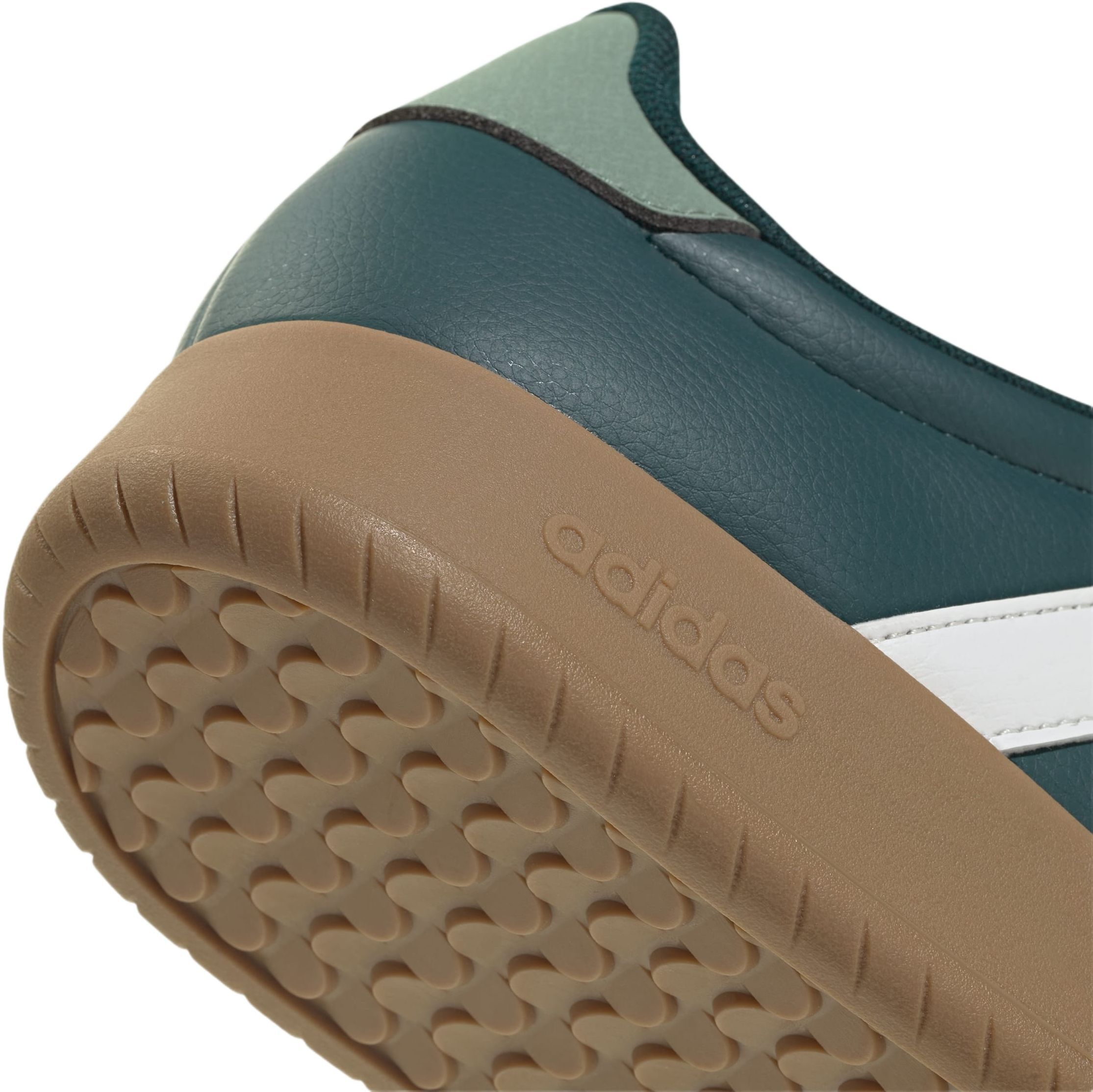 Кеды мужские Adidas Barreda JP5926 40 (6.5 UK) зеленые фото 6