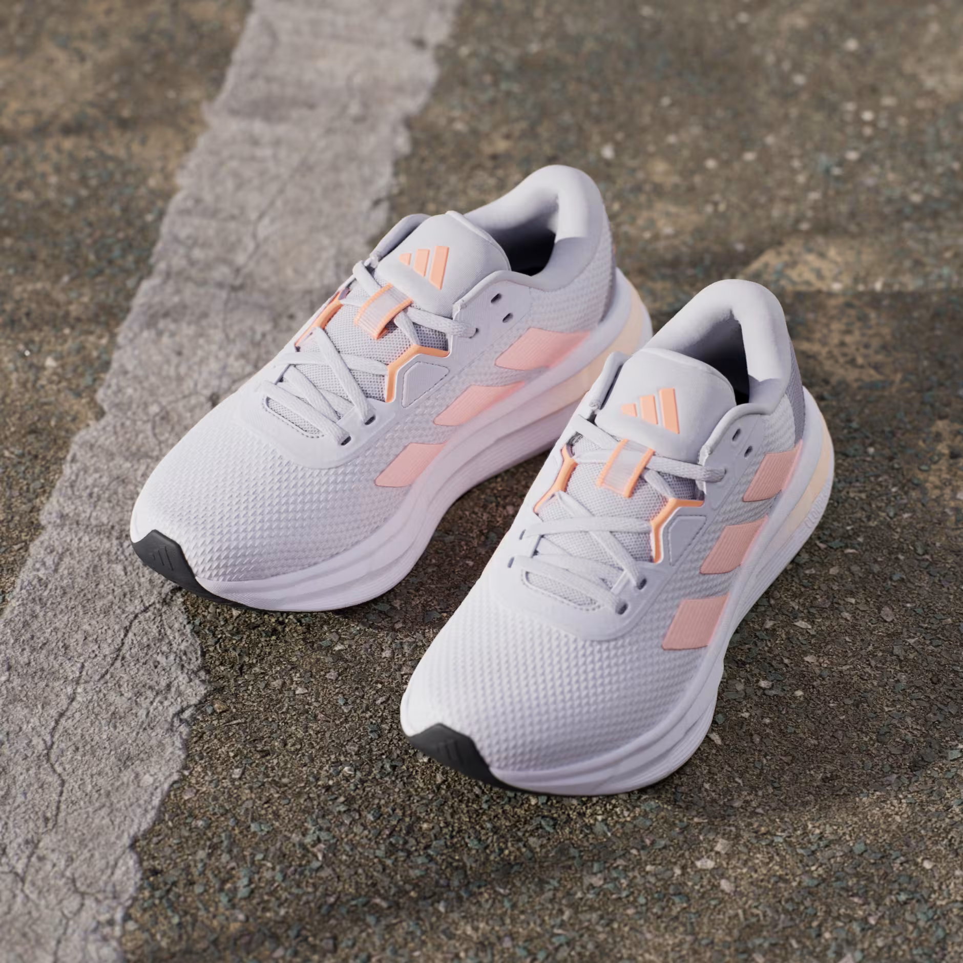 Кроссовки женские Adidas Galaxy 7 W JP6593 37 1/3 (4.5 UK) светло-серые фото 