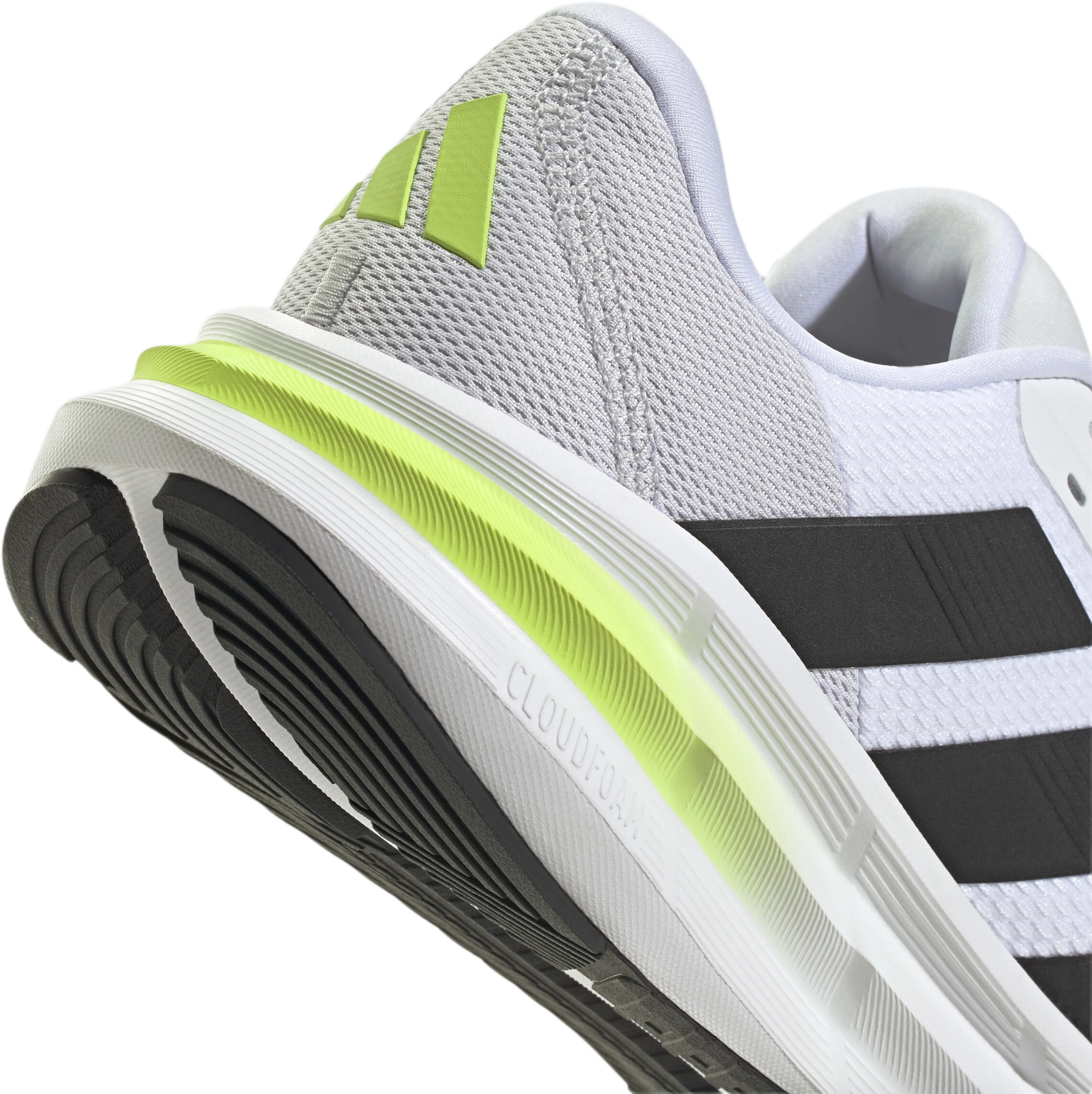 Кросівки чоловічі Adidas Galaxy 7 M JP6600 40 (6.5 UK) біліфото