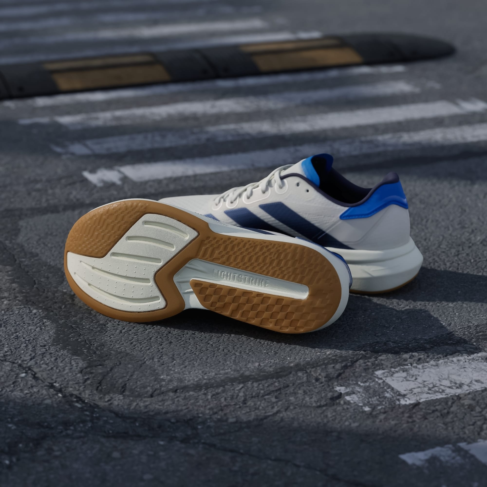 Кроссовки мужские Adidas Duramo Speed 2 M JP9223 40 (6.5 UK) молочные фото 