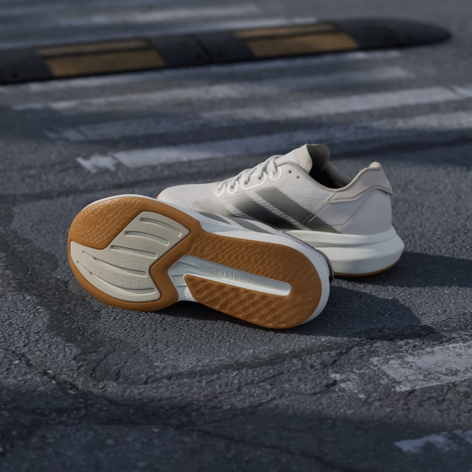 Кроссовки женские Adidas Duramo Speed 2 W JP9239 40 (6.5 UK) молочные фото 