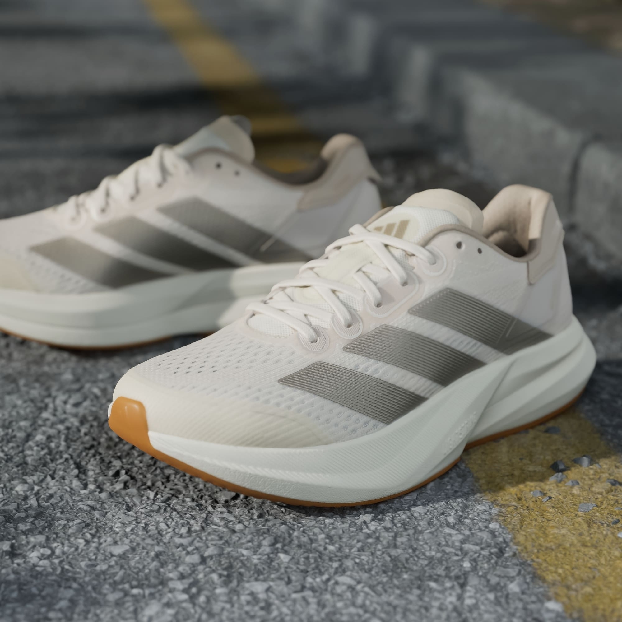 Кроссовки женские Adidas Duramo Speed 2 W JP9239 40 (6.5 UK) молочные фото 