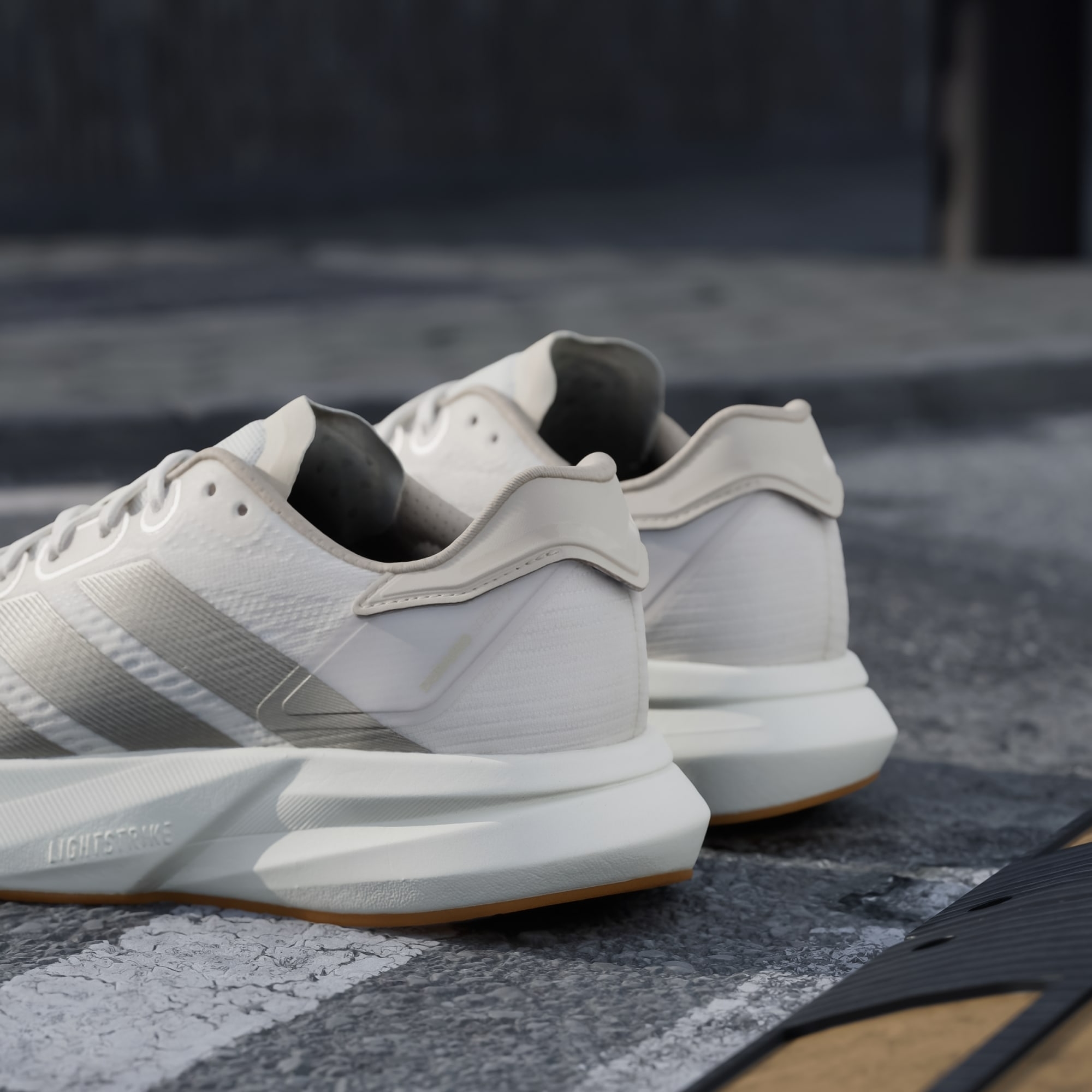 Кроссовки женские Adidas Duramo Speed 2 W JP9239 40 (6.5 UK) молочные фото 