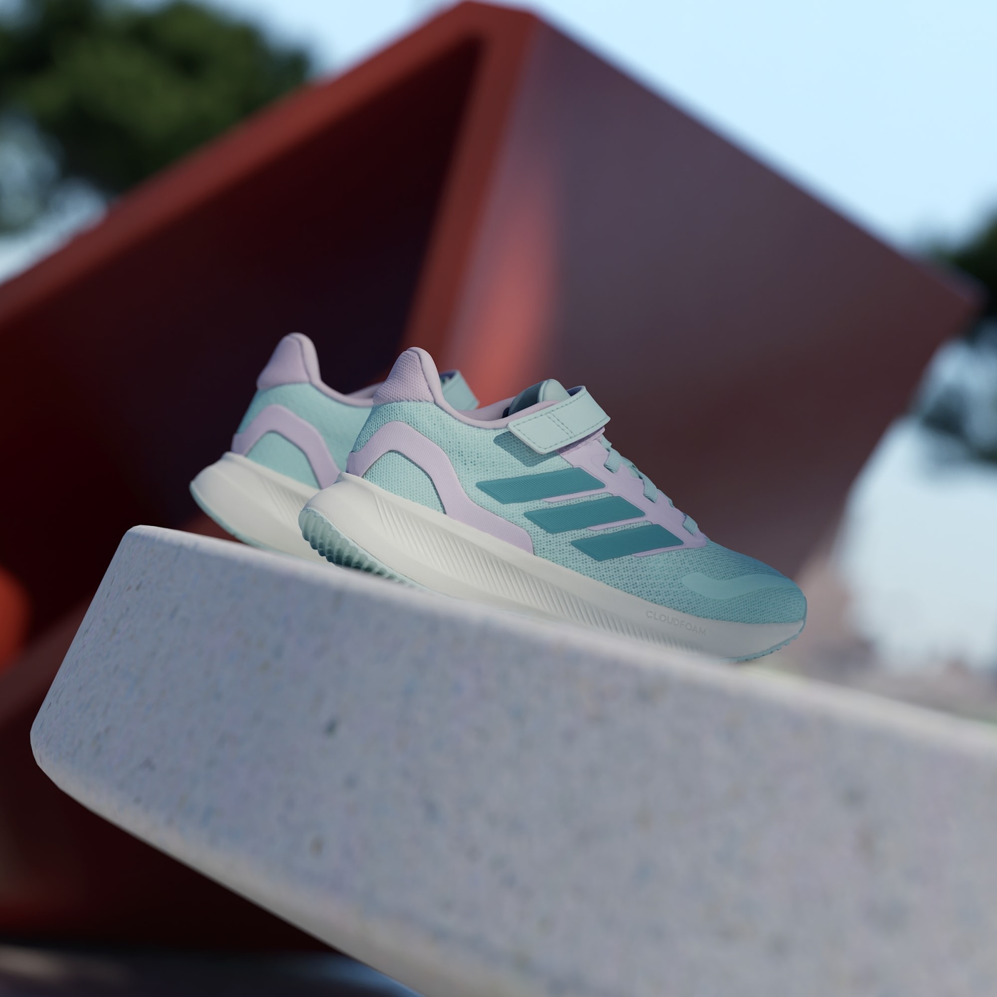 Кроссовки детские для девочек Adidas Runfalcon 5 El C JP9403 32 (13.5K UK) мятные фото 