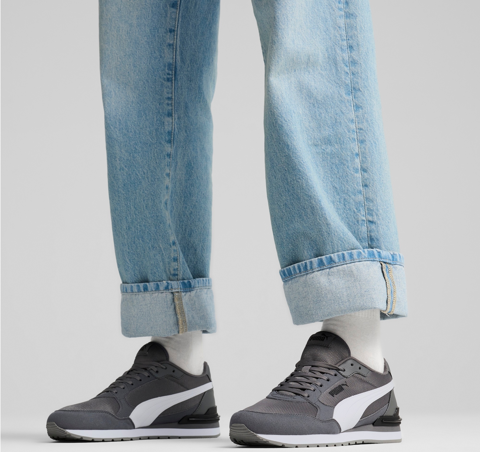 Кросівки чоловічі Puma ST Runner v4 Mesh 399666-03 42.5 (8.5 UK) сіріфото8