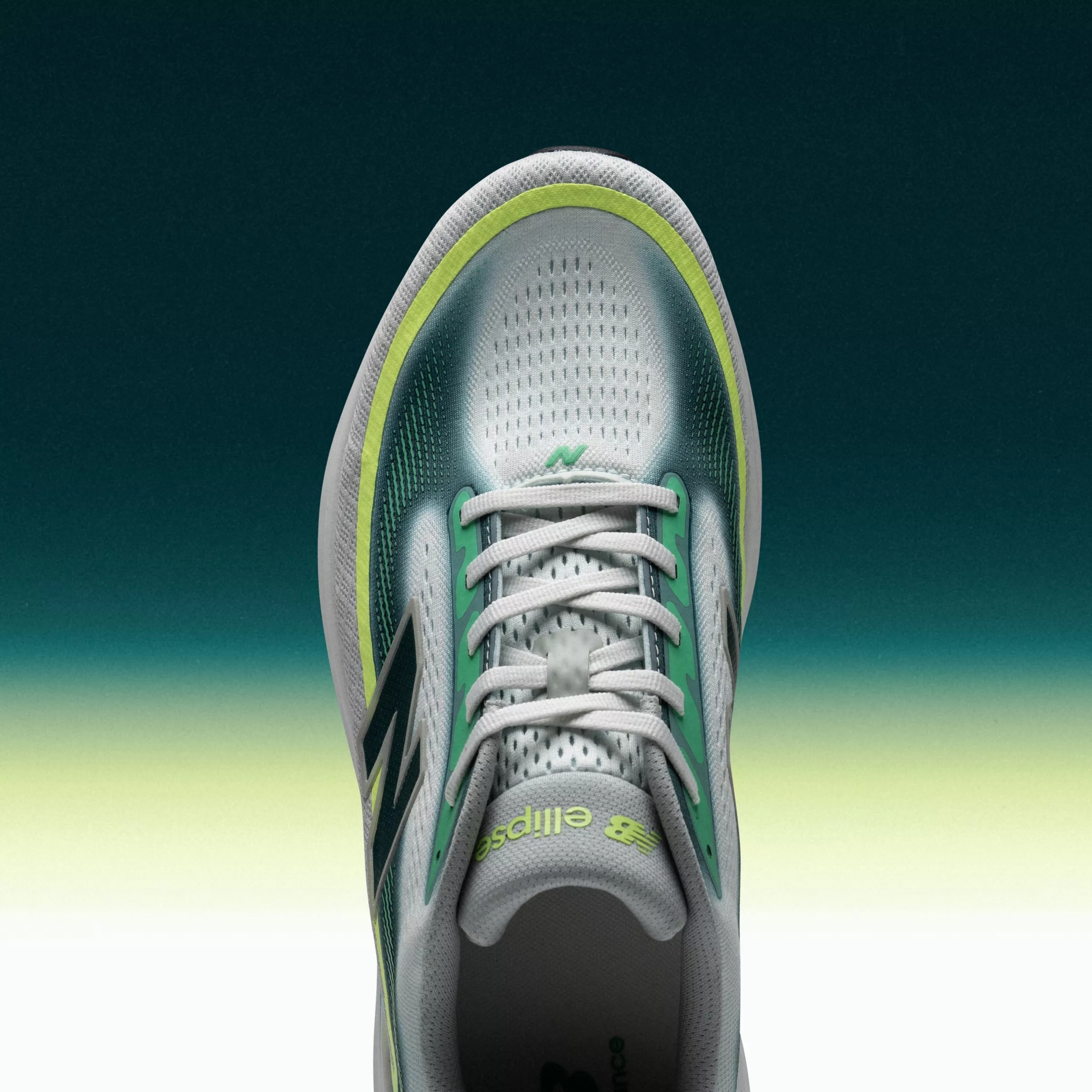 Кросівки жіночі New Balance Ellipse WELPS13W 39 (8 US) білі/зеленіфото