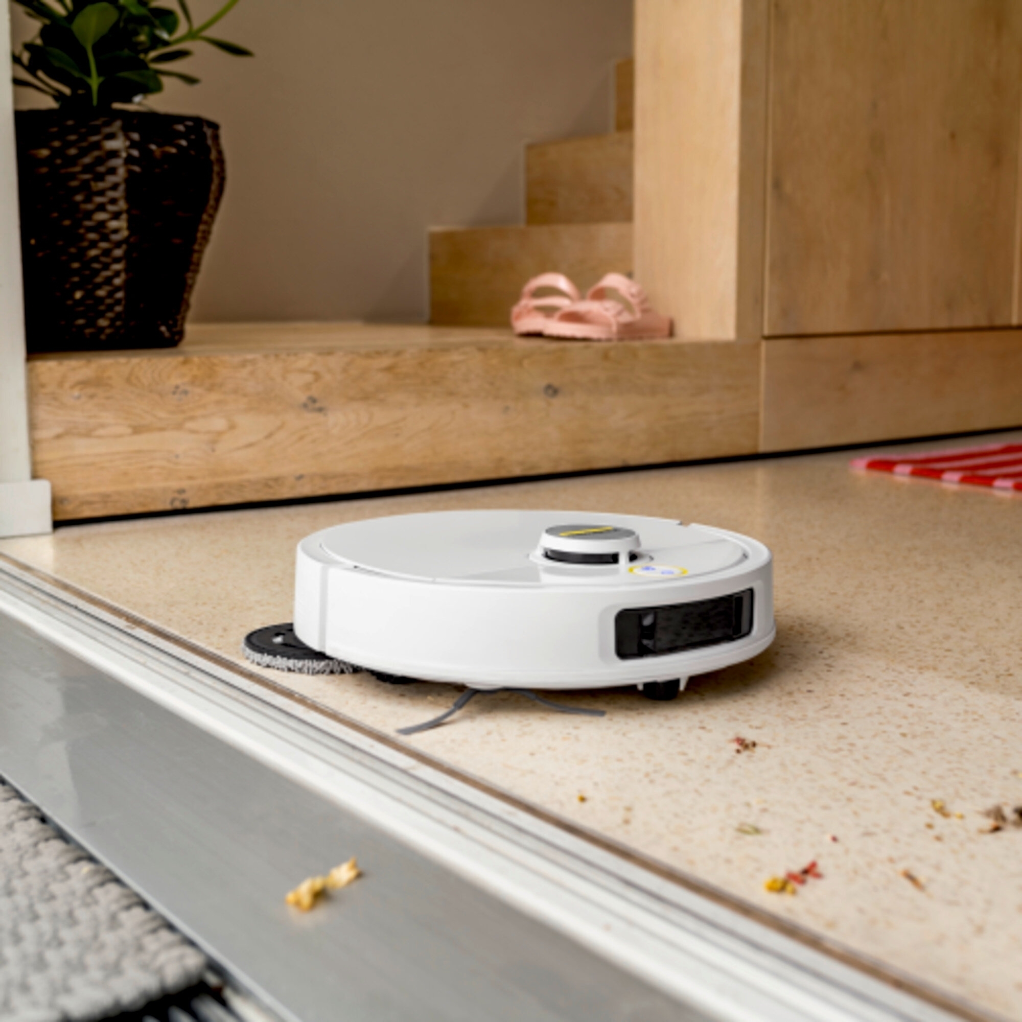 Робот-пылесос Karcher RVM 4 Comfort 1.269-130.0 фото 10