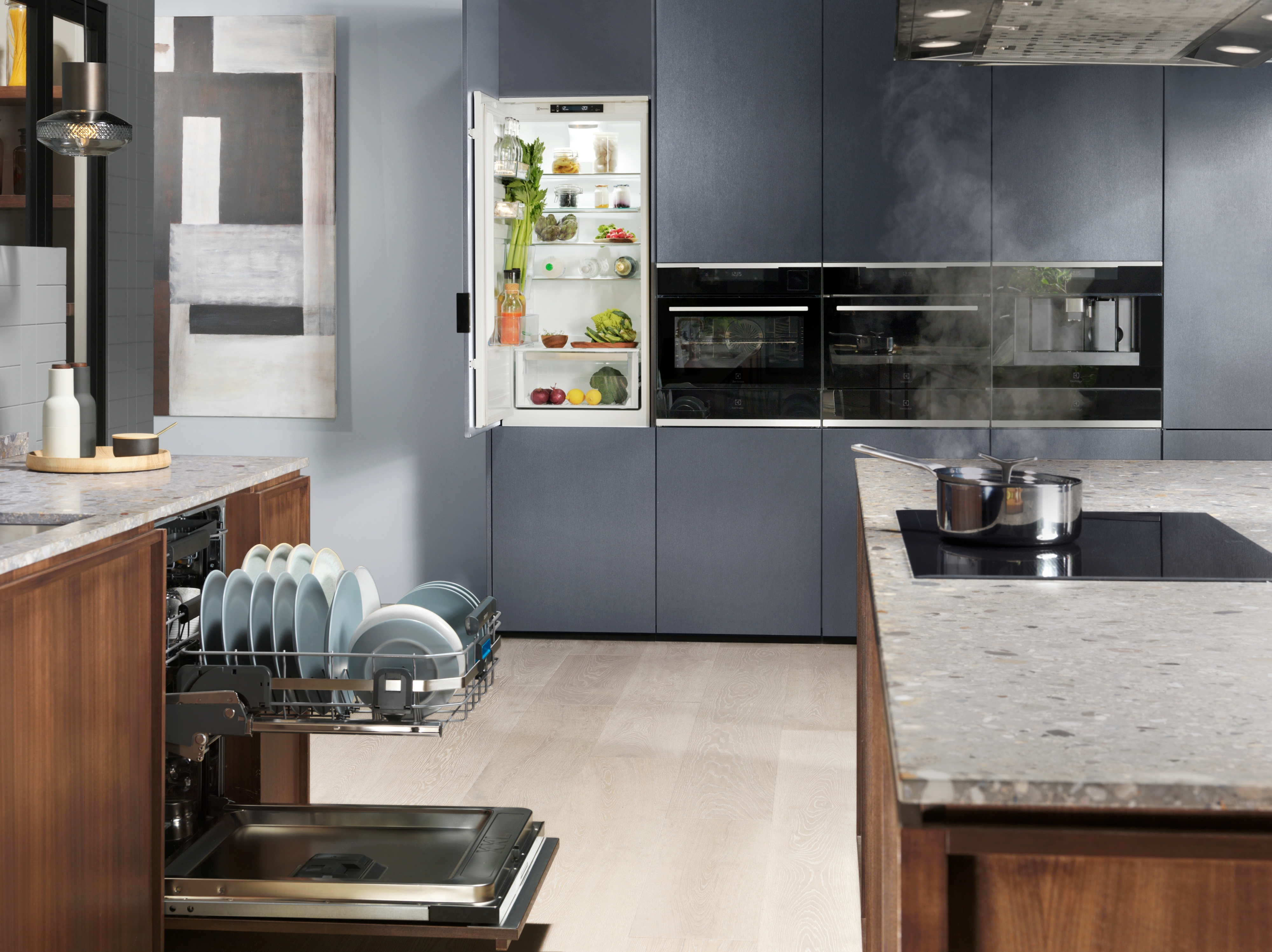 Вбудовувана посудомийна машина Electrolux EEC87400Wфото