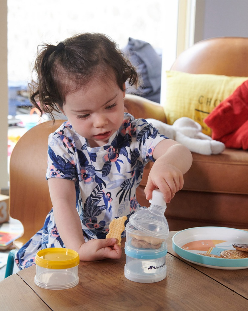 Набір для годування Bebe Confort Emotion Physio 270ml 2шт білі з диспенсером Urban Garden (3102209180)фото