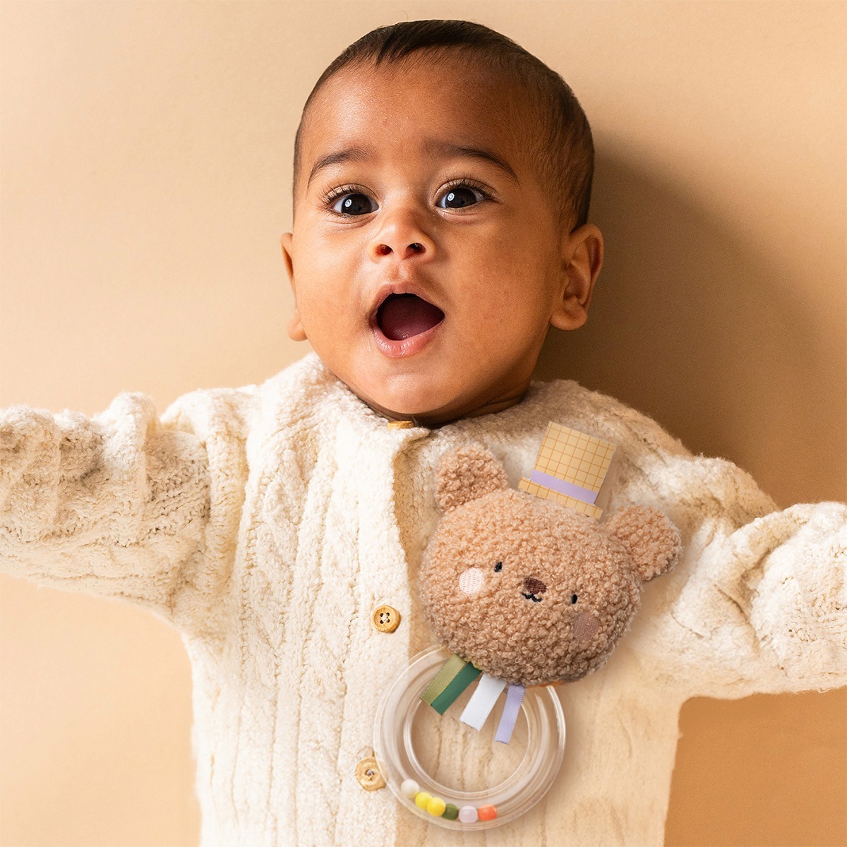 Брязкальце колекції Квітуча фантазія – Ведмедик Брендон (13555)фото