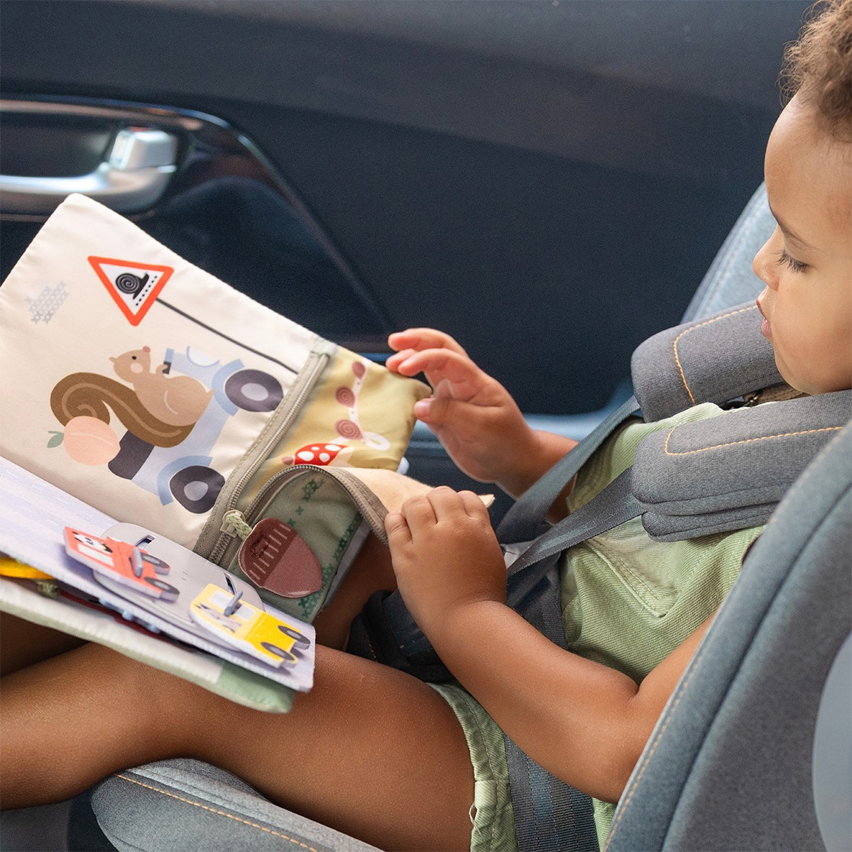 Центр, що розвиває, для автомобіля – Книжка мандрівника (13825)фото10