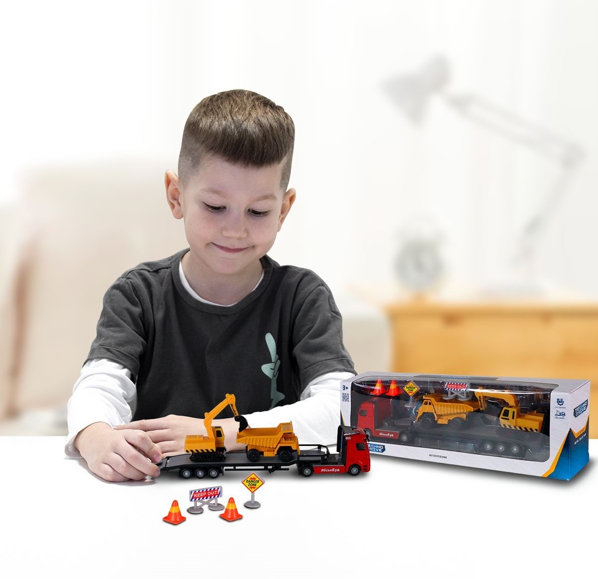 Набір ігровий - Автоперевізник (автоперевізник, самоскид, екскаватор, акс.) (541757.270)фото14