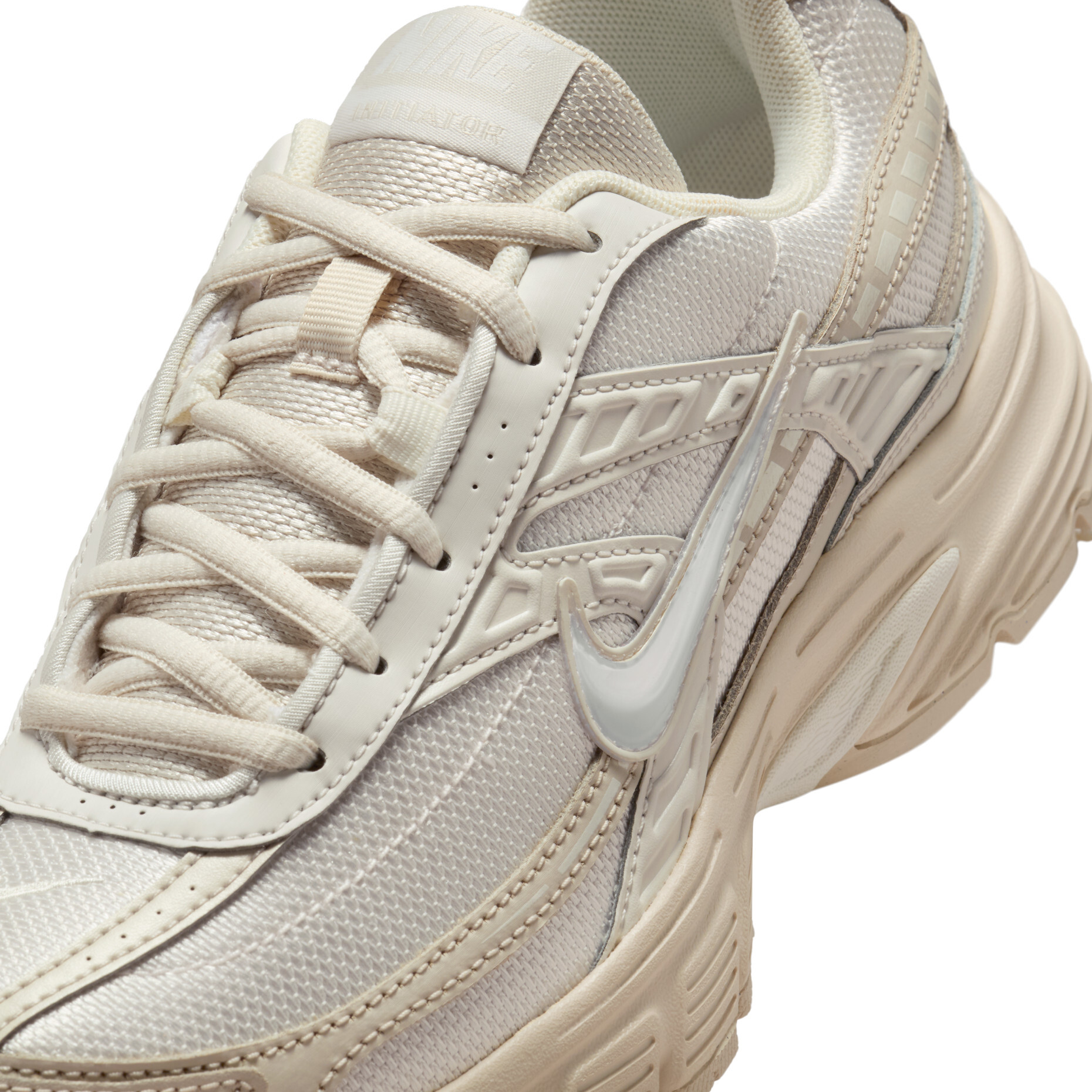 Кроссовки женские Nike Wmns Initiator 394053-103 38,5 (7,5 US) бежевые фото 