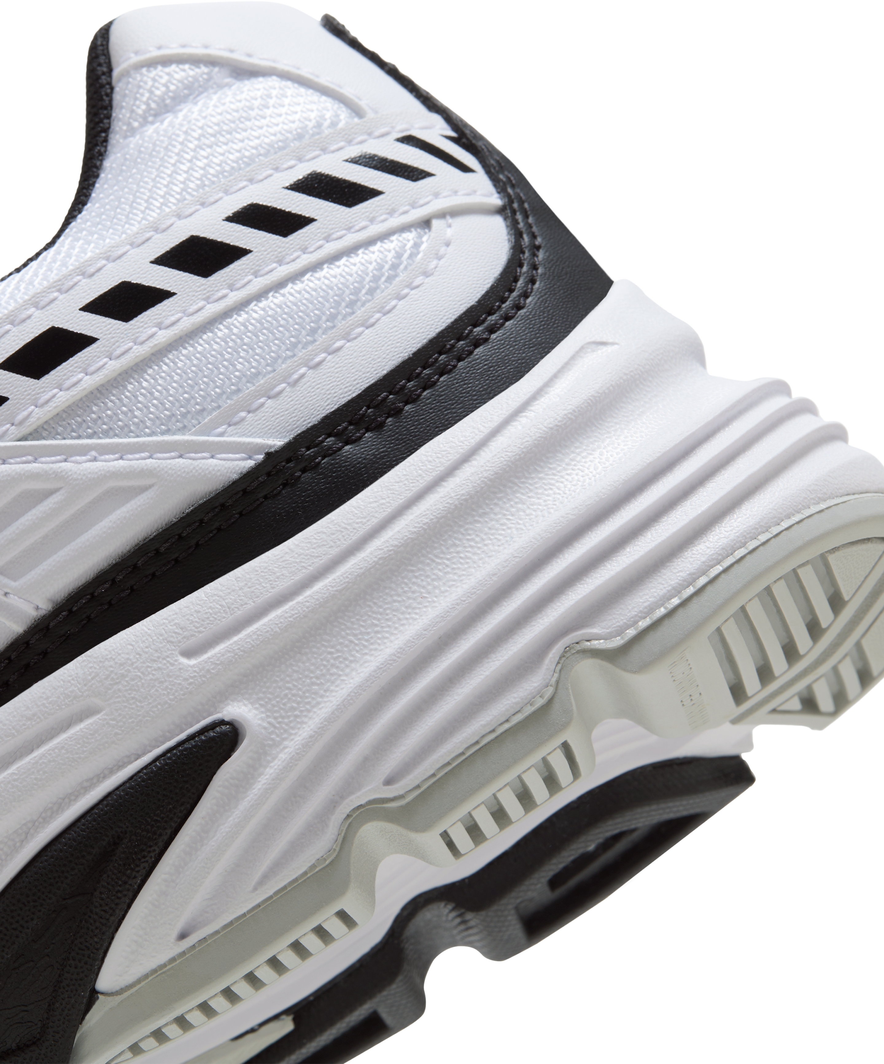 Кроссовки мужские Nike Initiator 394055-100 40 (7 US) белые фото 10