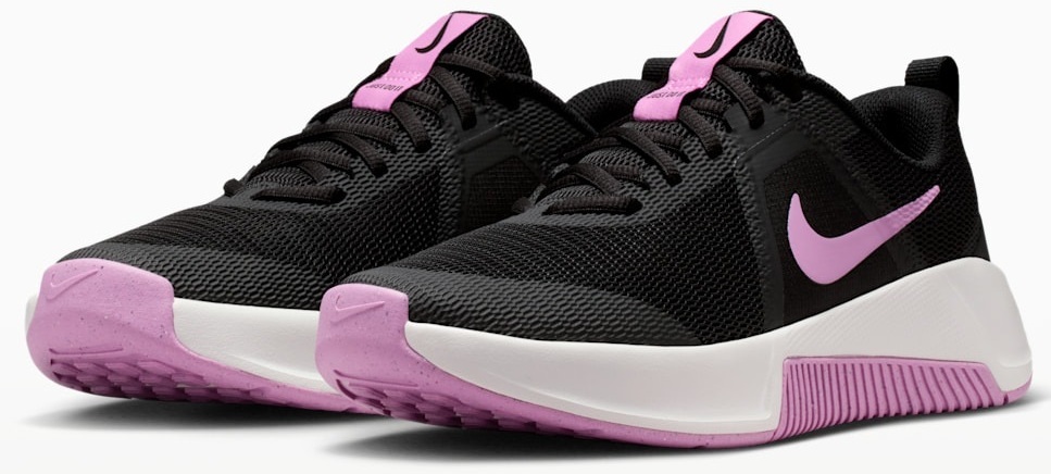 Кроссовки женские Nike W Mc Trainer 3 FQ1830-007 39 (8 US) черные фото 4