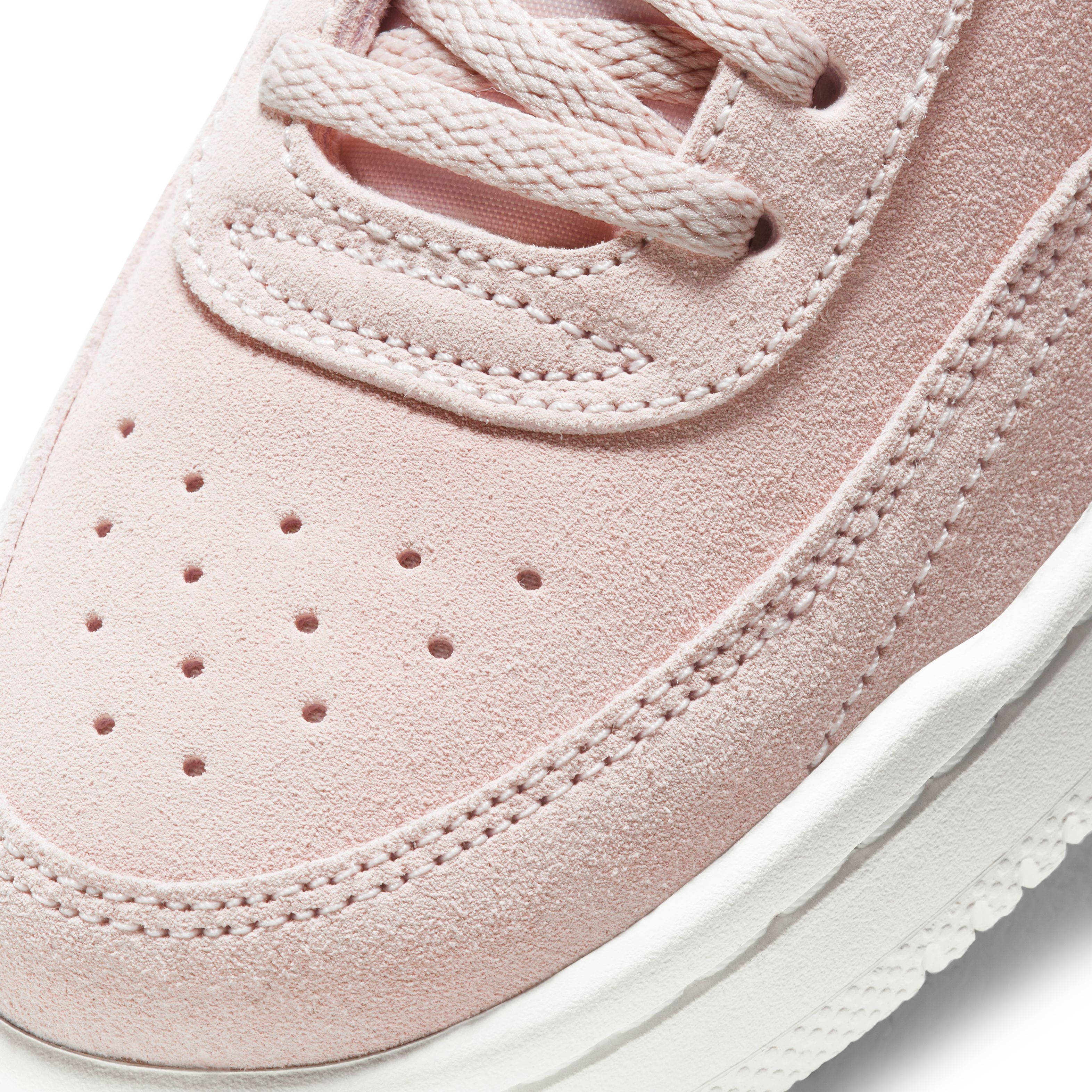 Кеды женские Nike Wmns Court Vntg Prm CZ7930-600 38 (7 US) розовые фото 