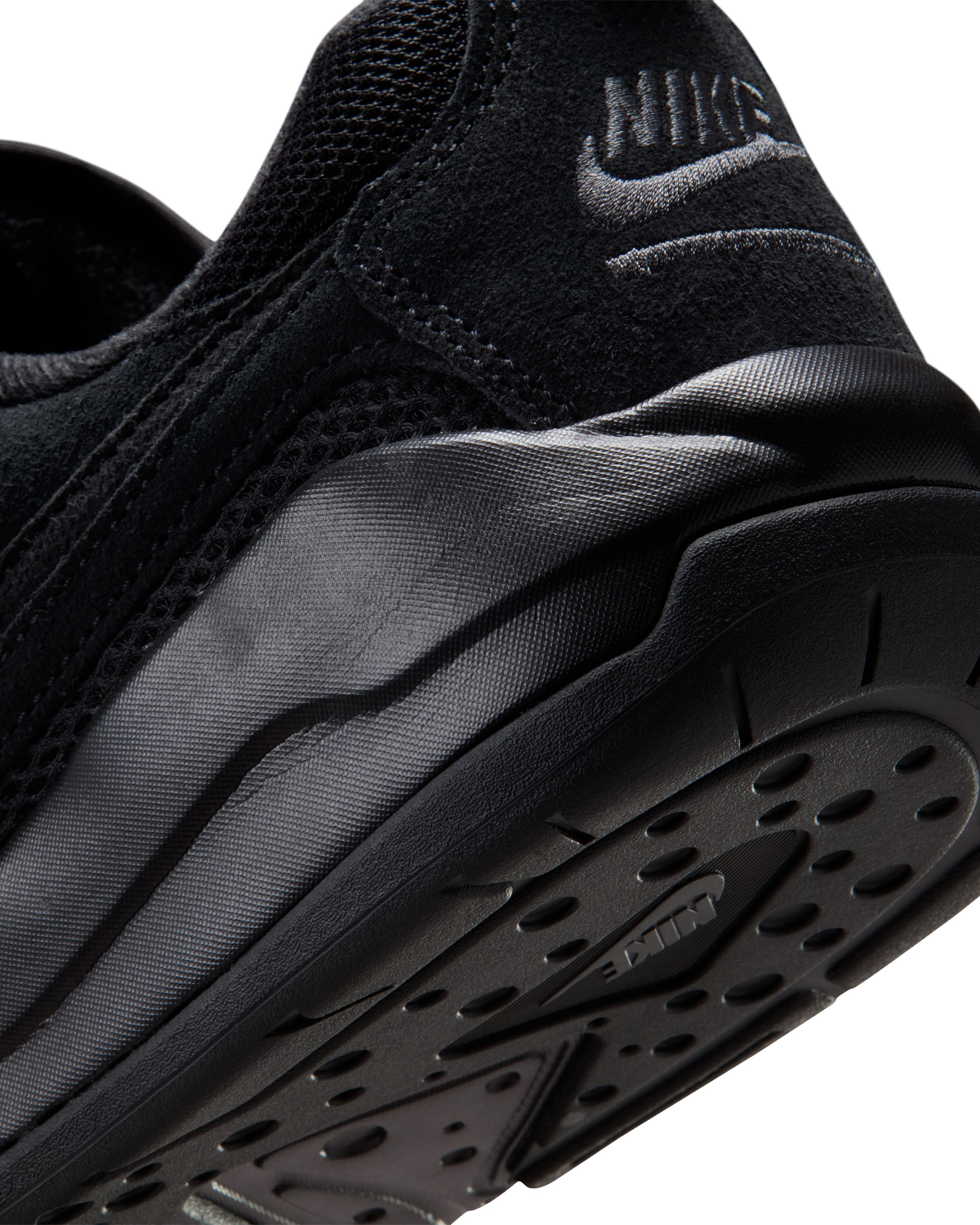 Кроссовки мужские Nike Jordan Cmft Era HJ6777-060 45 (11 US) черные фото 6