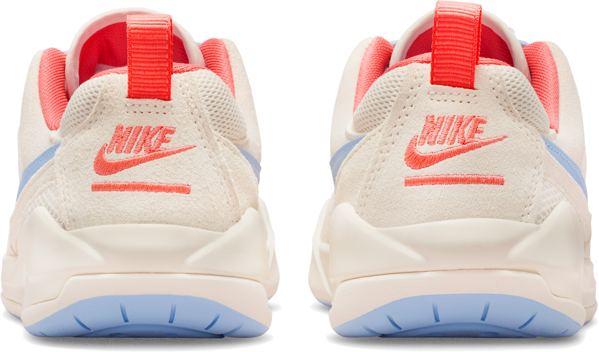 Кроссовки женские Nike Wmns Jordan Cmft Era HJ6778-100 38 (7 US) молочные фото 5