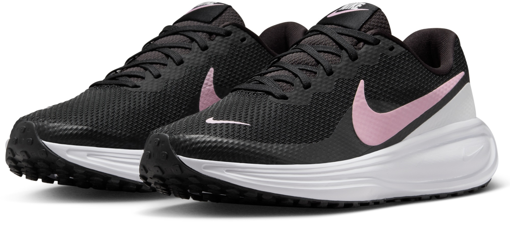 Кроссовки женские Nike W Revolution 8 HJ8485-005 38 (7 US) черные фото 