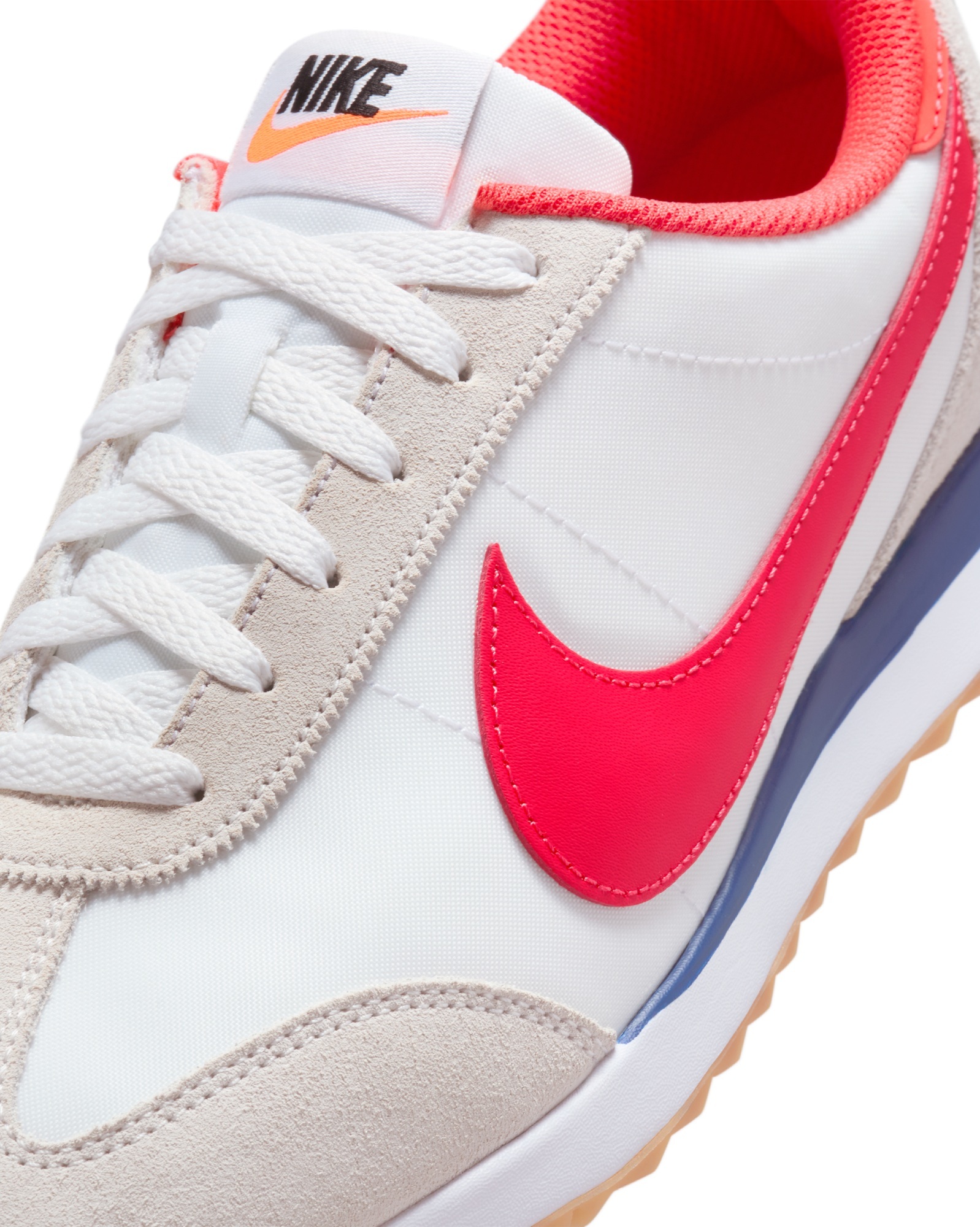 Кроссовки женские Nike W Pacific HM4771-106 40 (8,5 US) белые фото 7