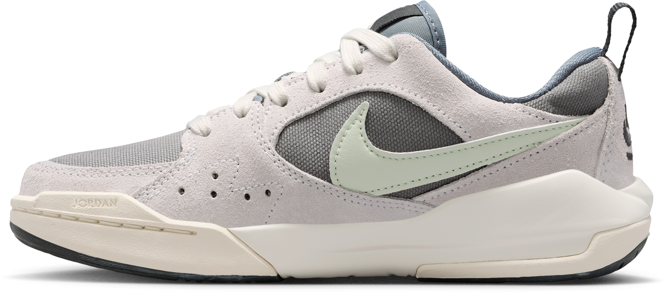 Кроссовки подростковые Nike Jordan Cmft Era (Gs) HQ0506-003 40 (7Y US) серые фото 2