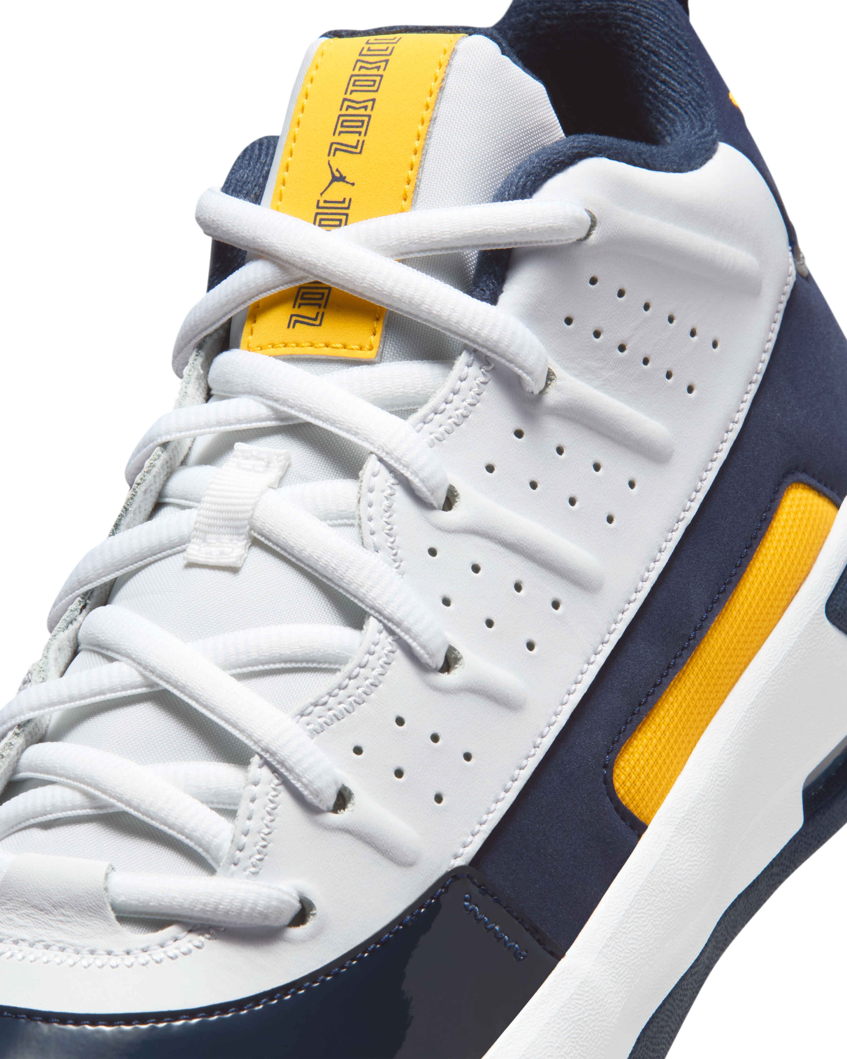 Кроссовки мужские Nike Jordan Max Aura 7 HQ2091-102 40 (7 US) белые фото 7