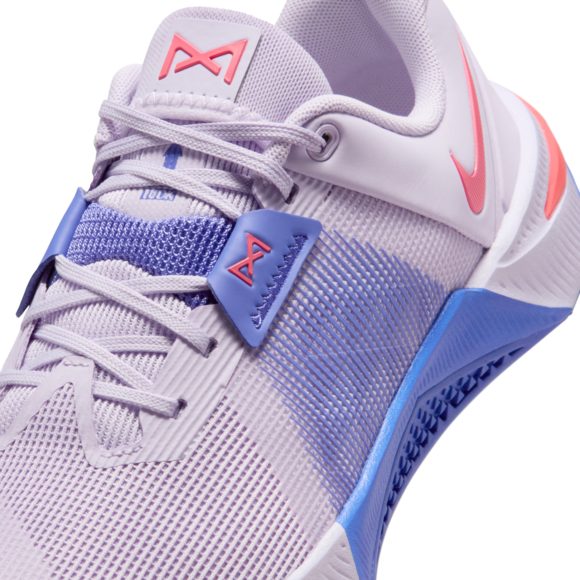 Кросівки жіночі Nike W Metcon 10 HQ2620-501 36,5 (6 US) фіолетовіфото
