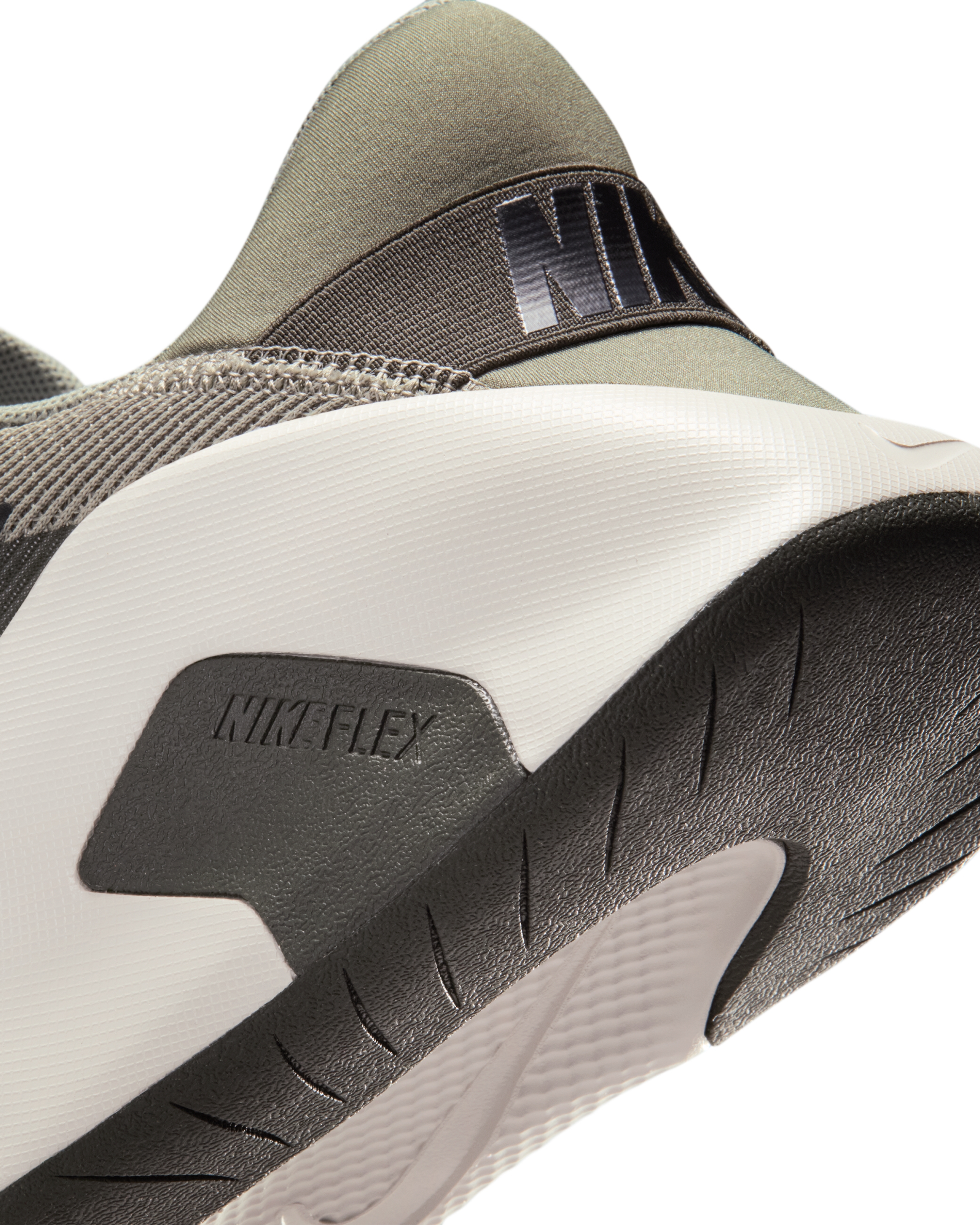 Кроссовки мужские Nike Flex Train HV9972-301 44 (10 US) оливковые фото 8