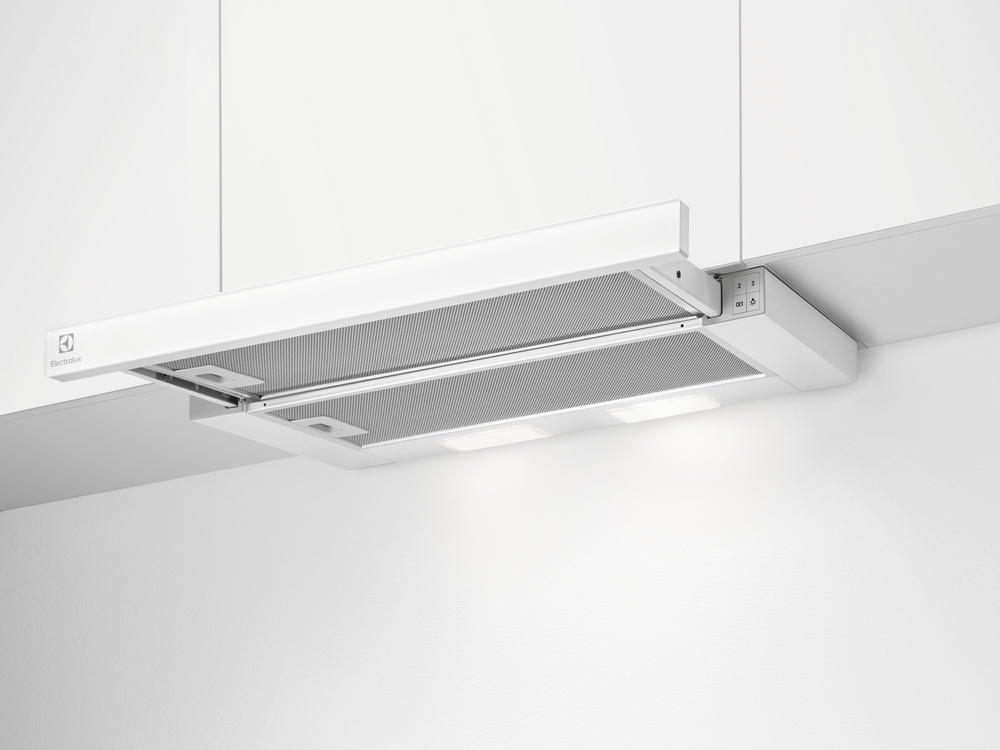 Вытяжка Electrolux LFP326FW фото