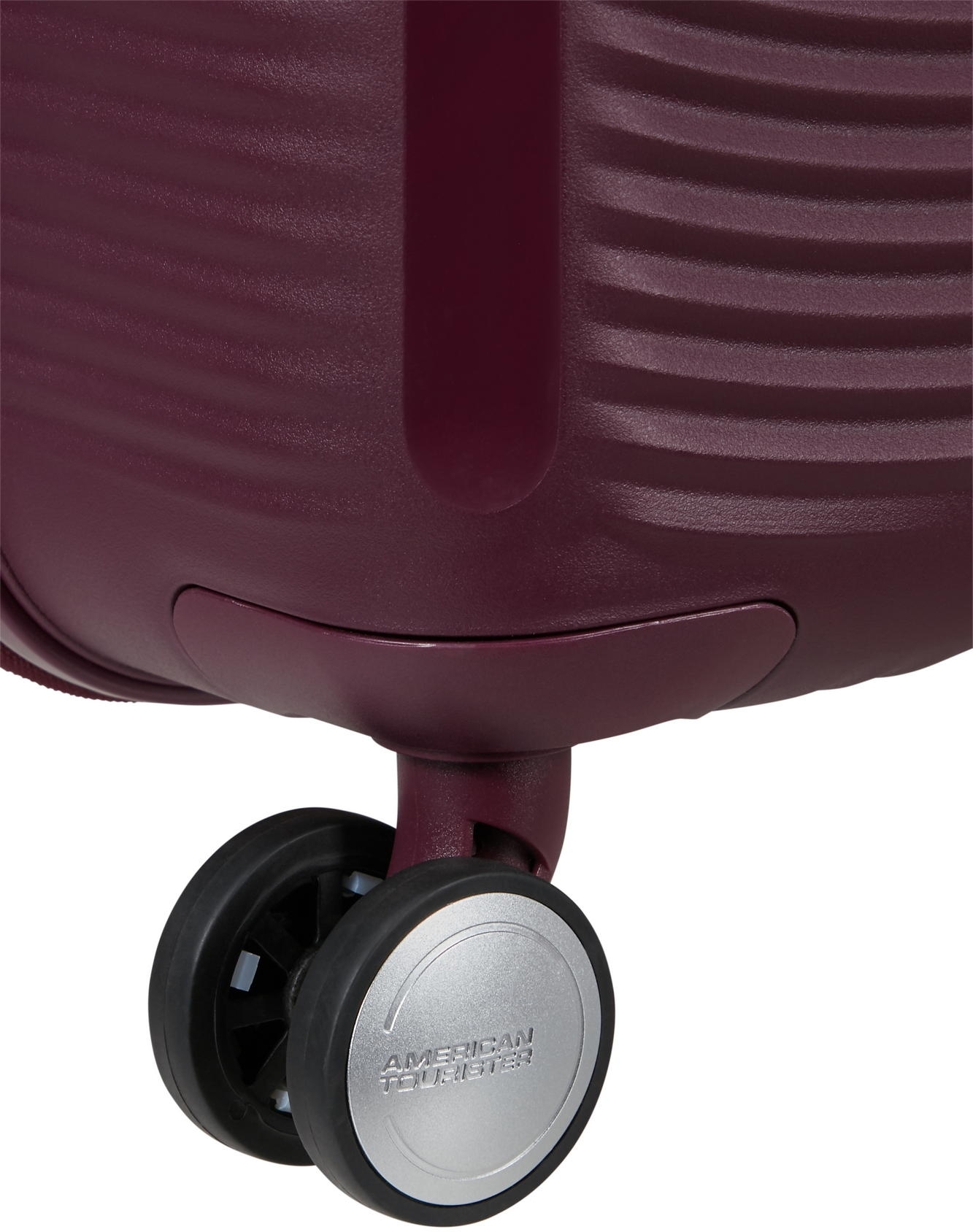 Валіза American Tourister, Soundbox, поліпропілен, середній, 67см, 71.5/81л, TSA, 4 колеса (32G*50002)фото