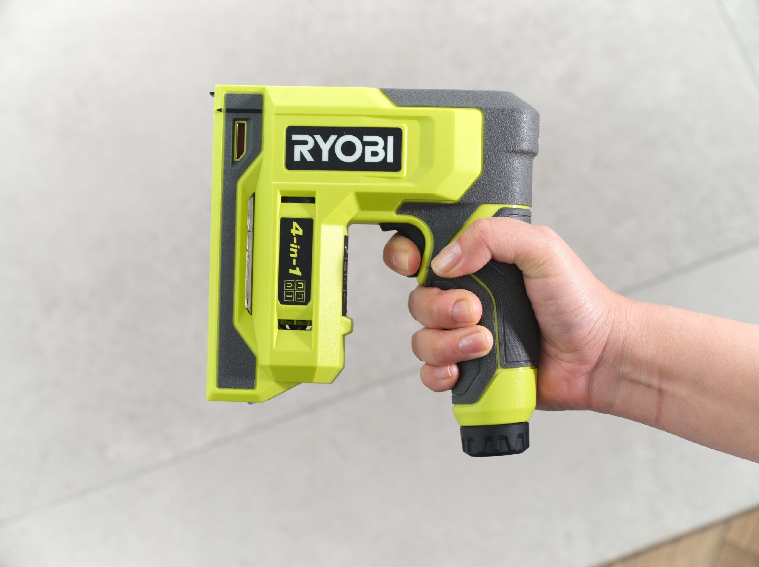 Степлер Ryobi USB Lithium RST4-0 4В (без АКБ и ЗУ), (5133006329) фото 
