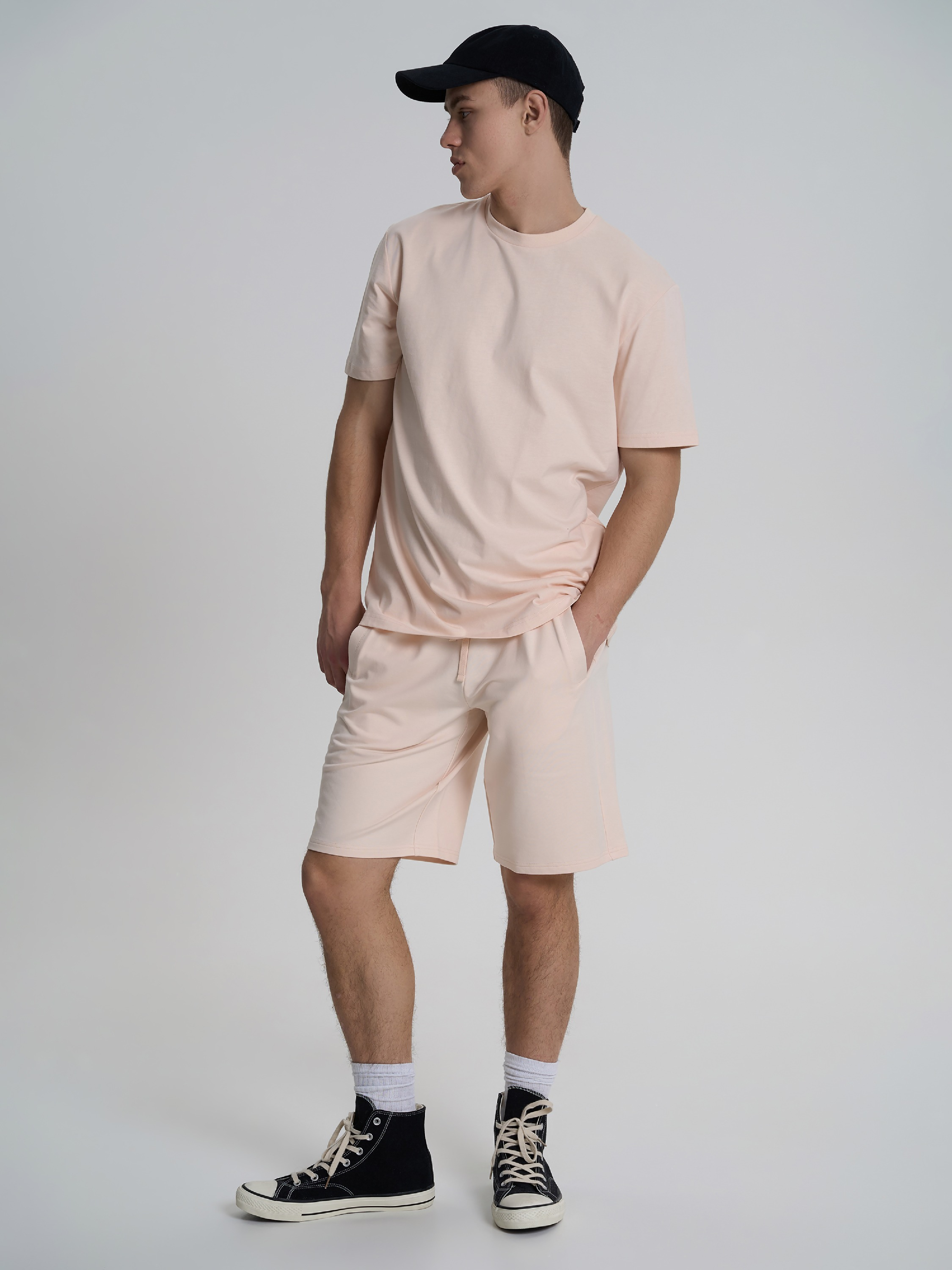 Футболка хлопковая мужская Roza 231101 S бежевая фото 3